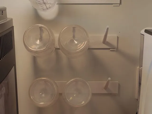 Baby bottle dryer