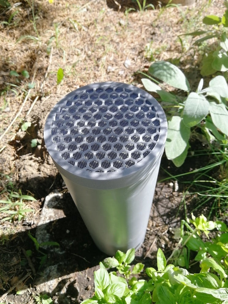 Worm Tower Cap