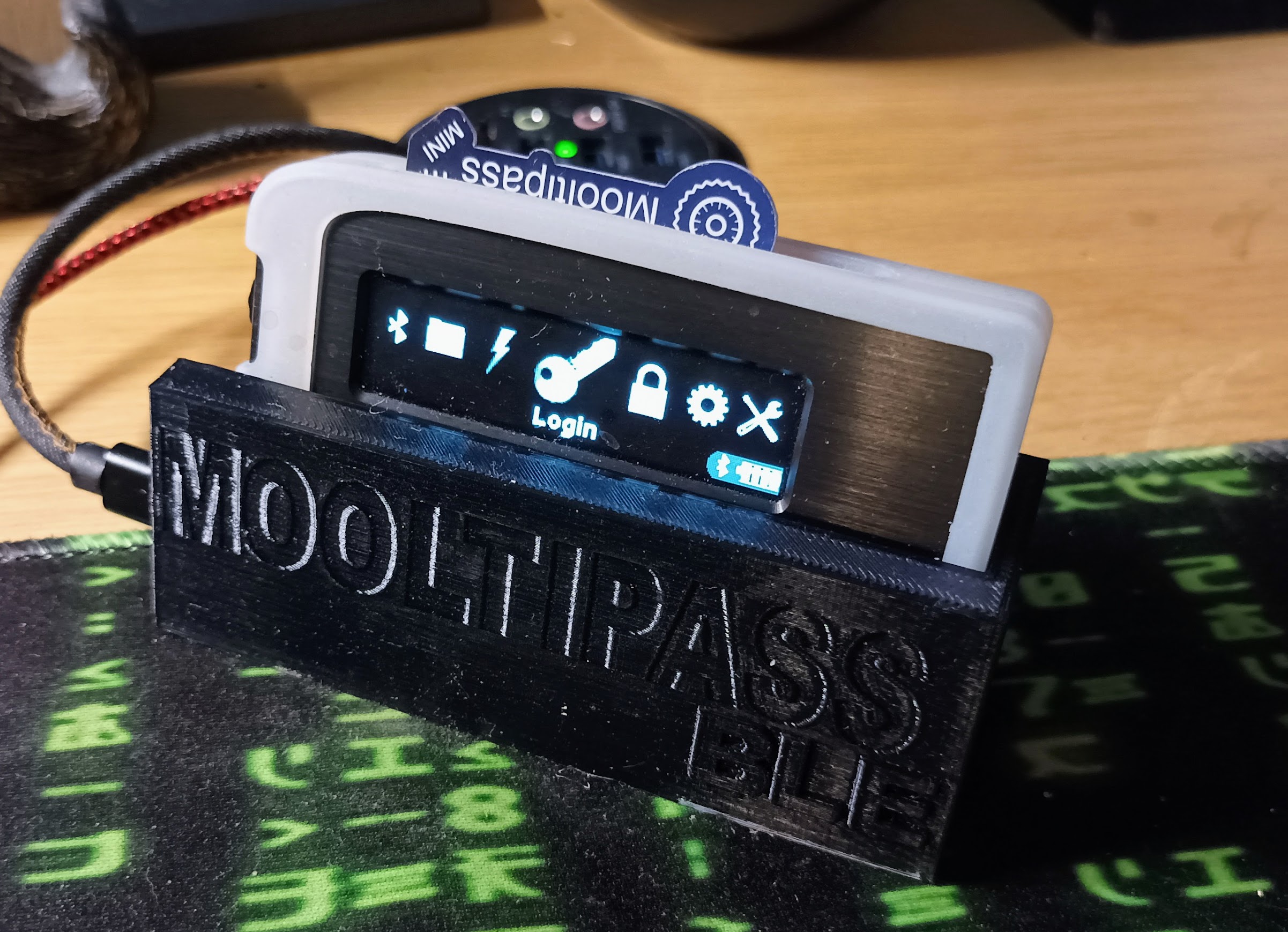 Mooltipass Dock