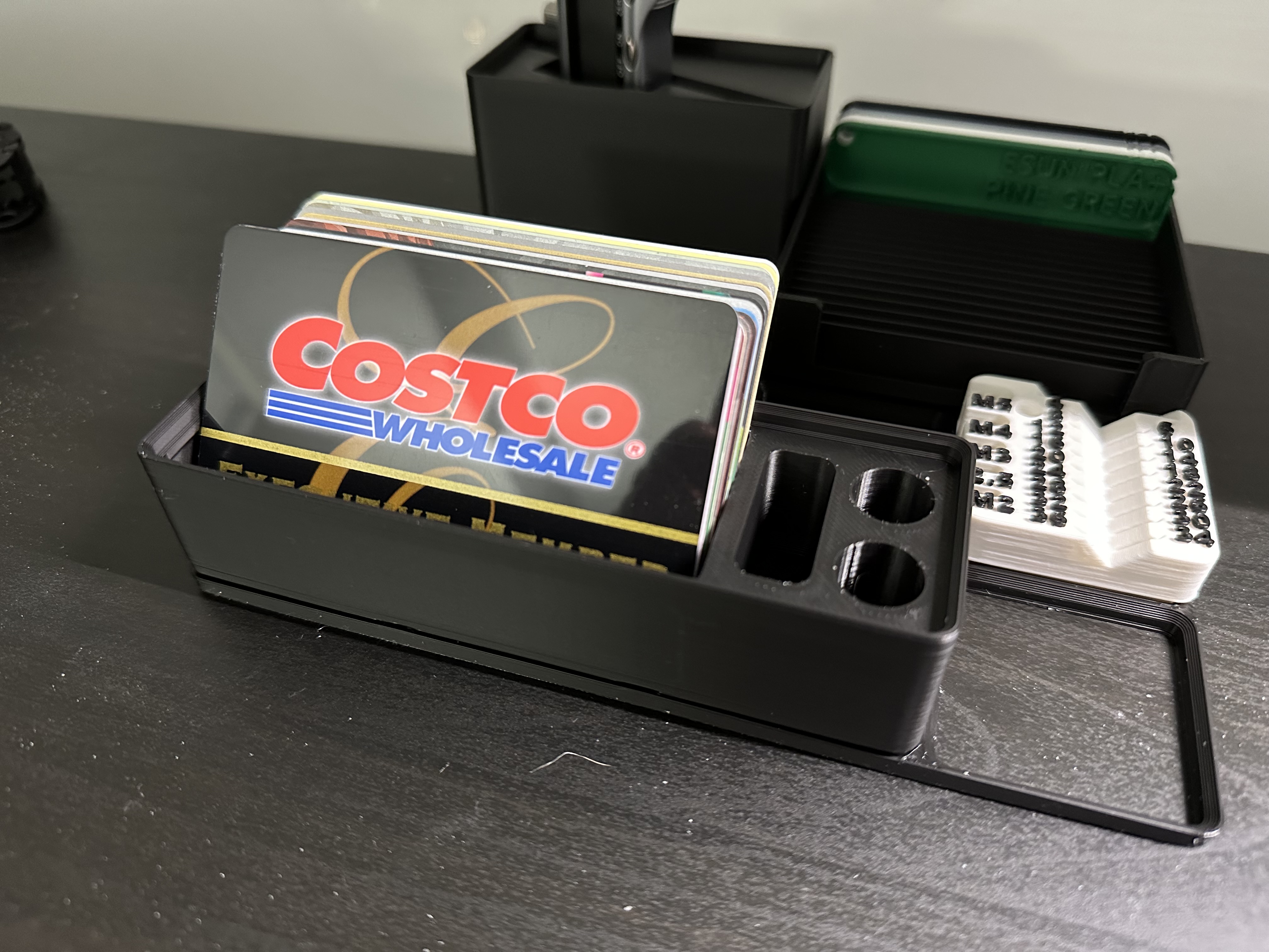 Gridfinity Credit Card bin + pen by Ennis Download free STL model