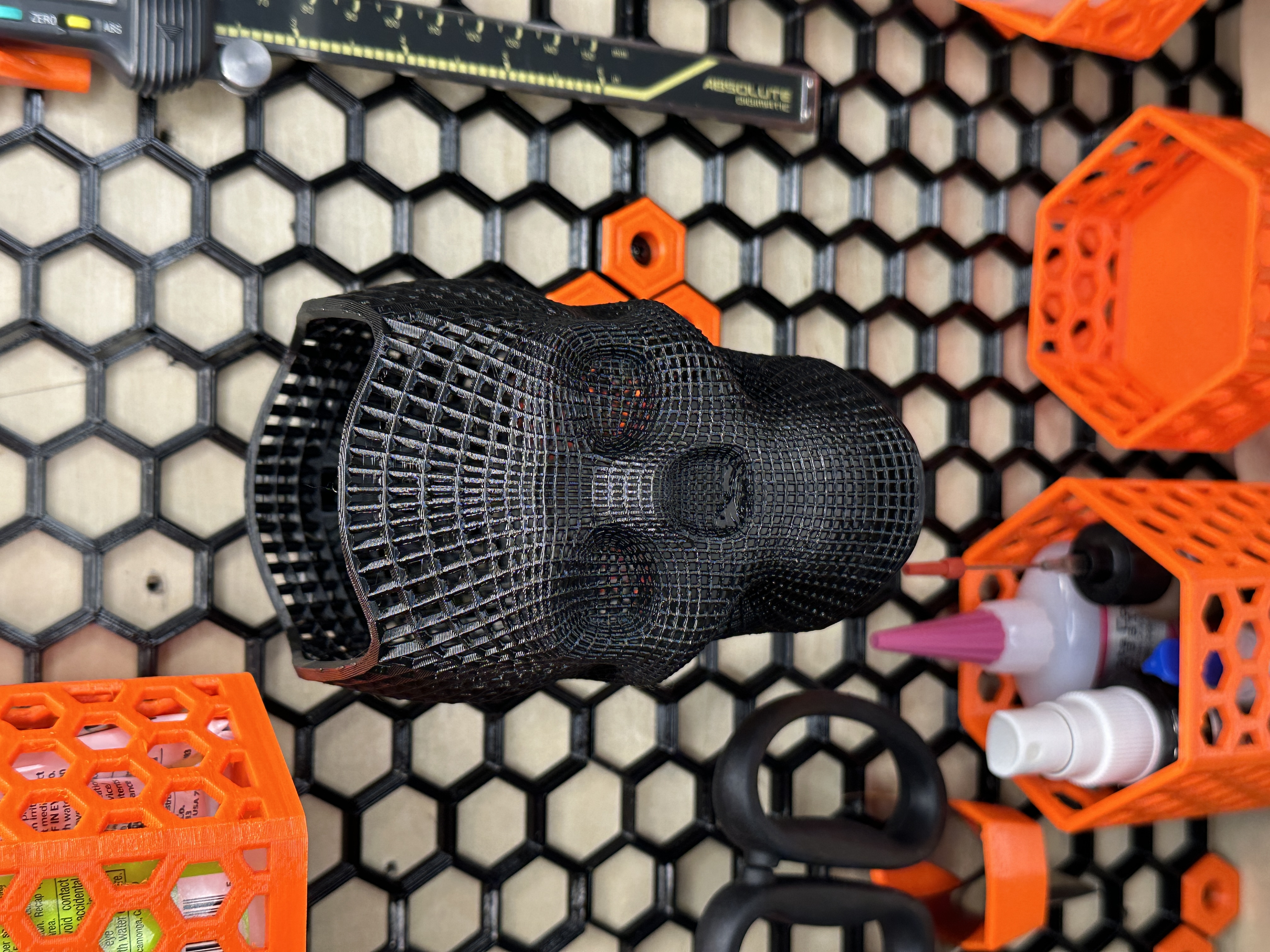Honeycomb Skull Cup for board