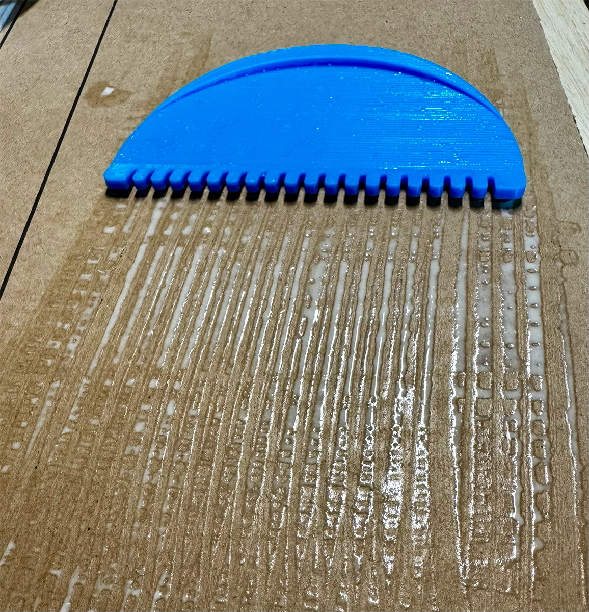 Glue Spreader