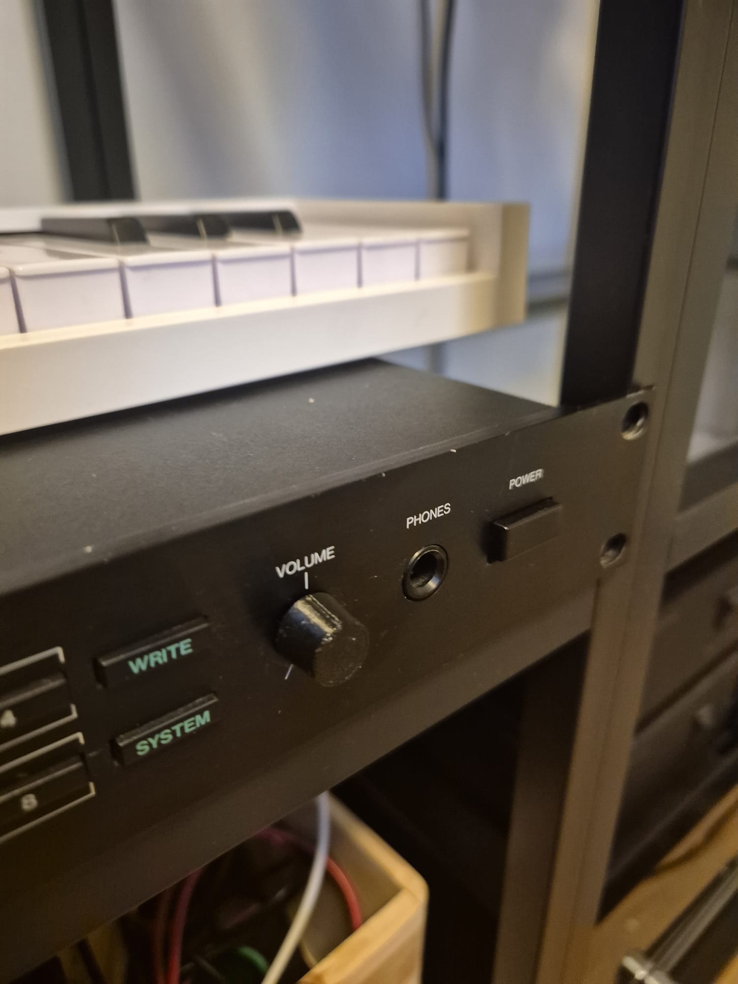 Kawai K1r volume knob recreation