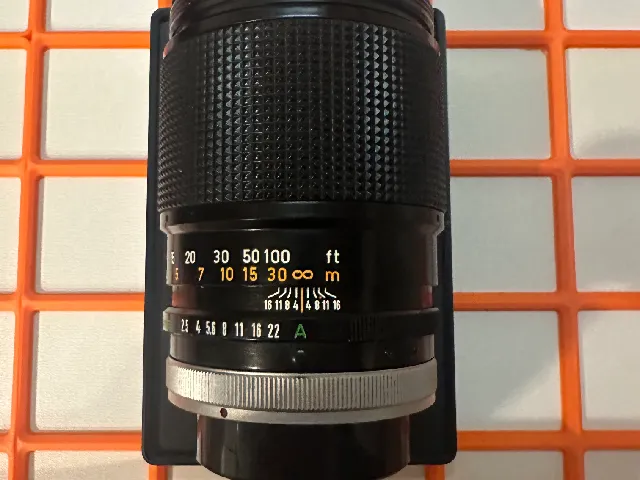 Gridfinity bin Canon FD 135mm f2.5