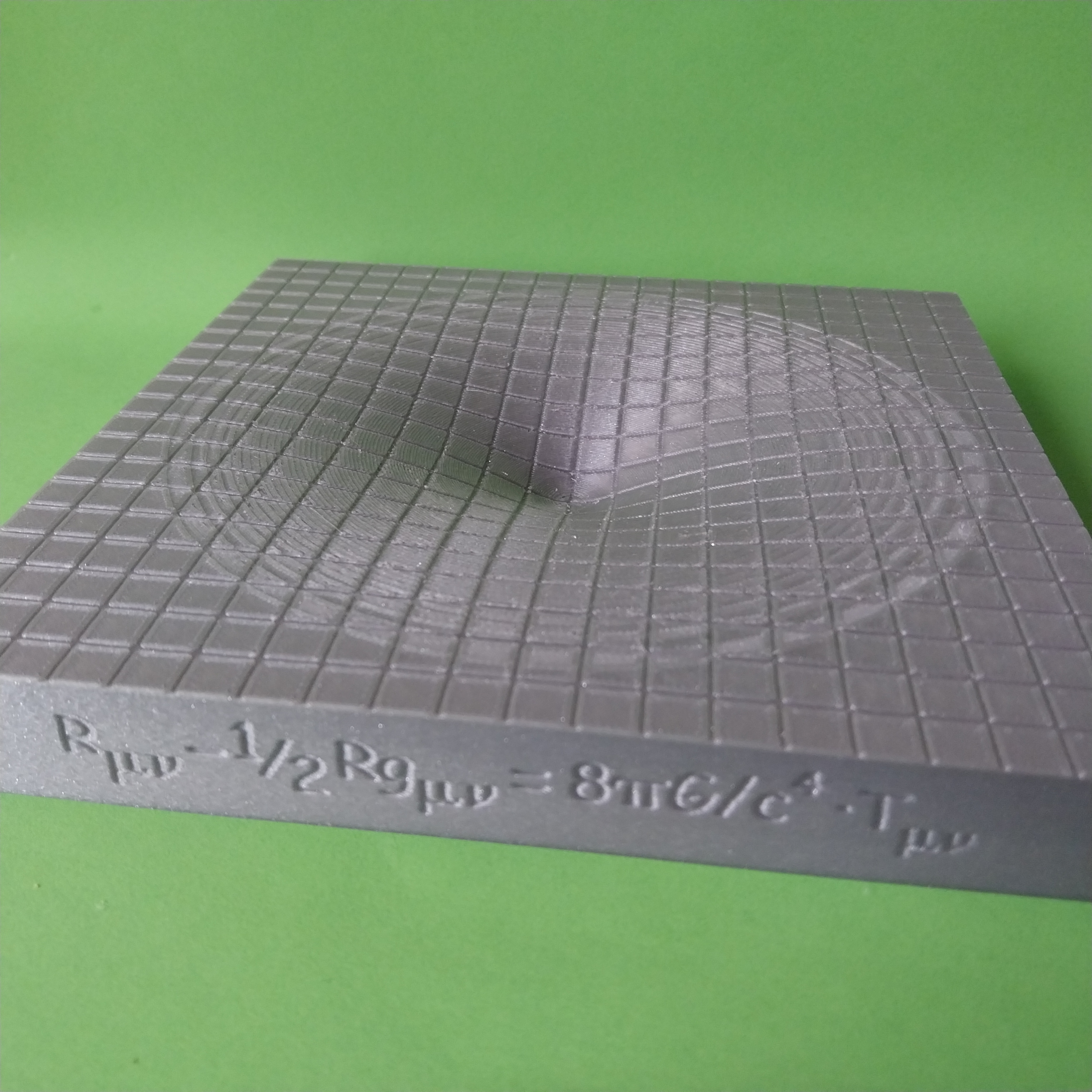 Spacetime curvature/ Curvatura de l'espai-temps (UPDATED)