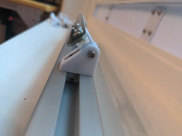 Swiveable 3030 Mount for PCB LED Sticks