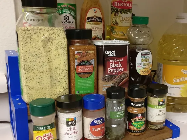 Stable Spice Shelf