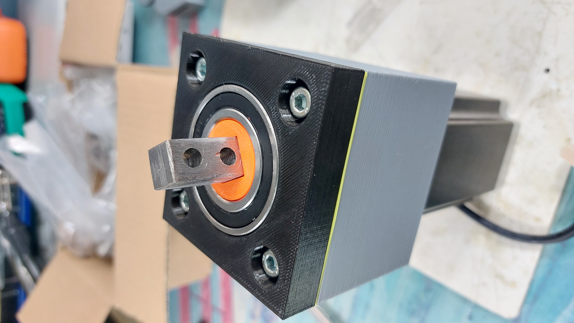80 : 1 ratio planetary gearbox for NEMA 23 stepper
