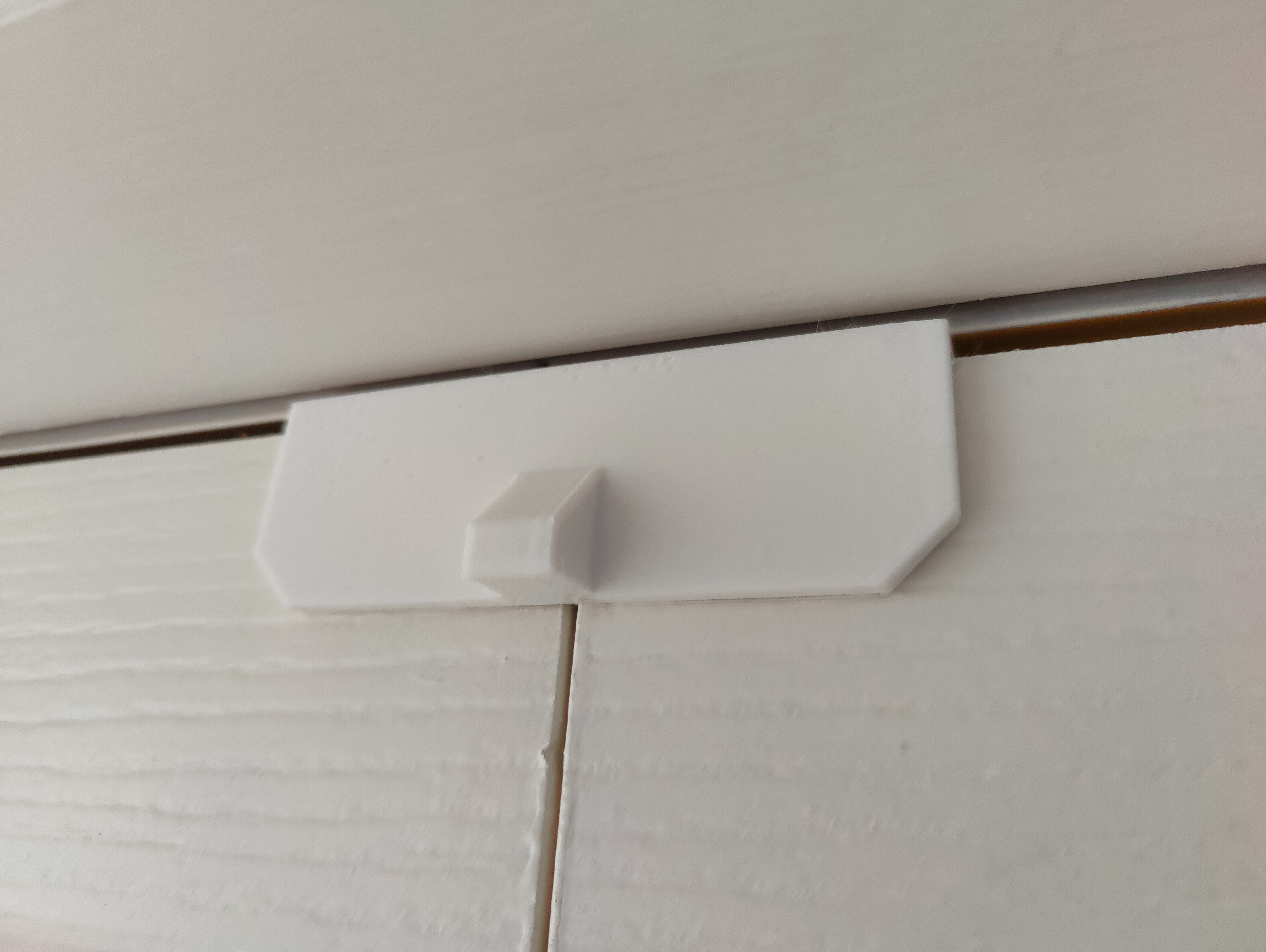Parametric Sliding Bifold Door Lock
