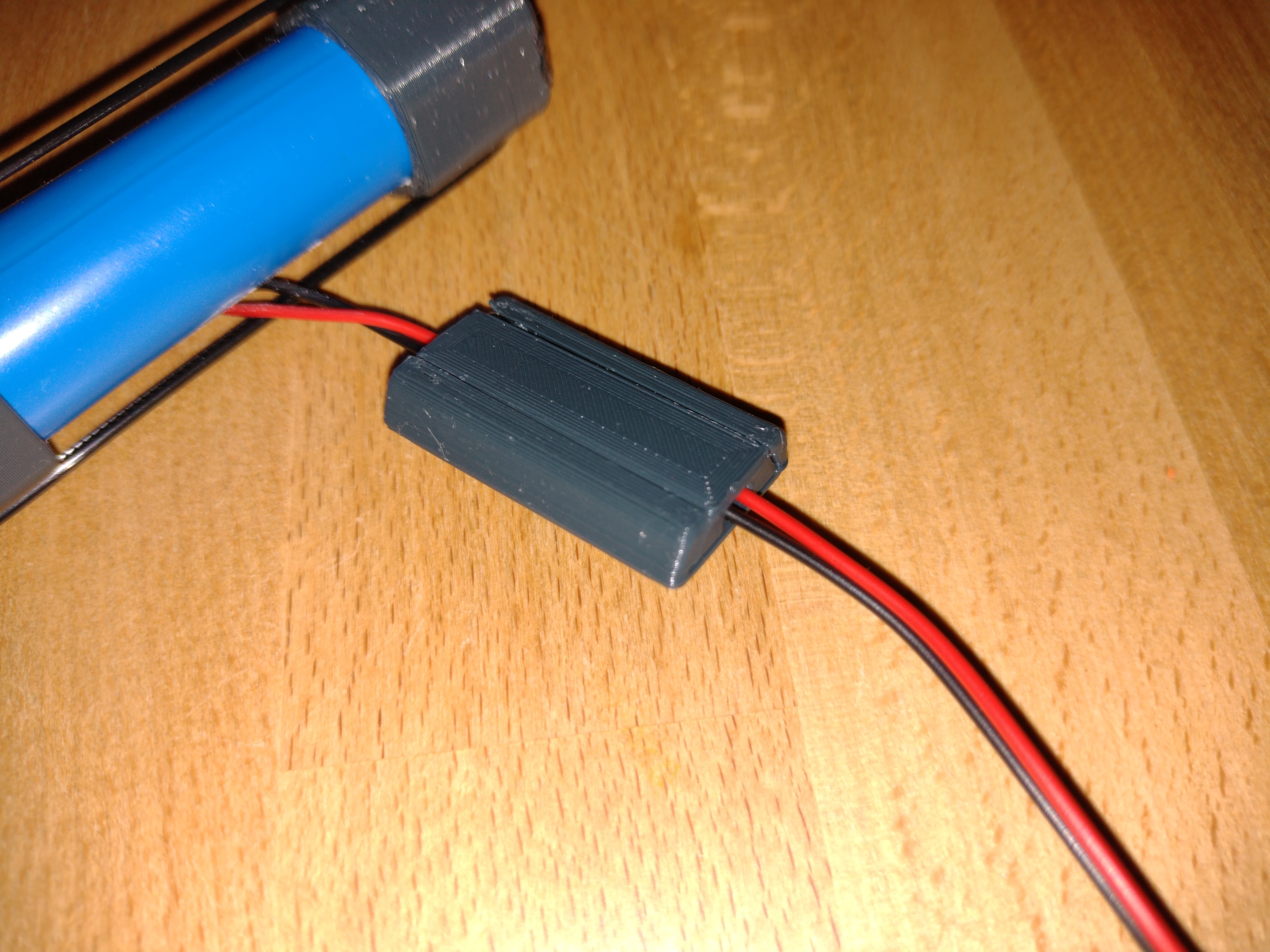 DuPont connector cable lock