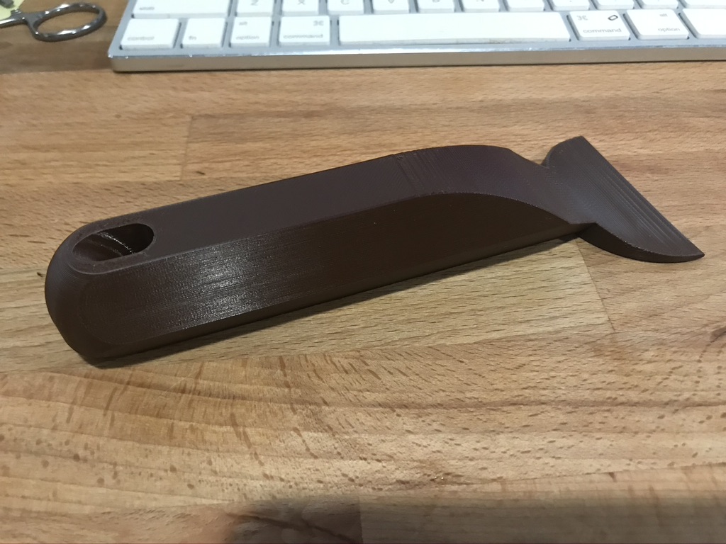 Easy Printing Bed Scraping Tool with the Kung Fu Grip