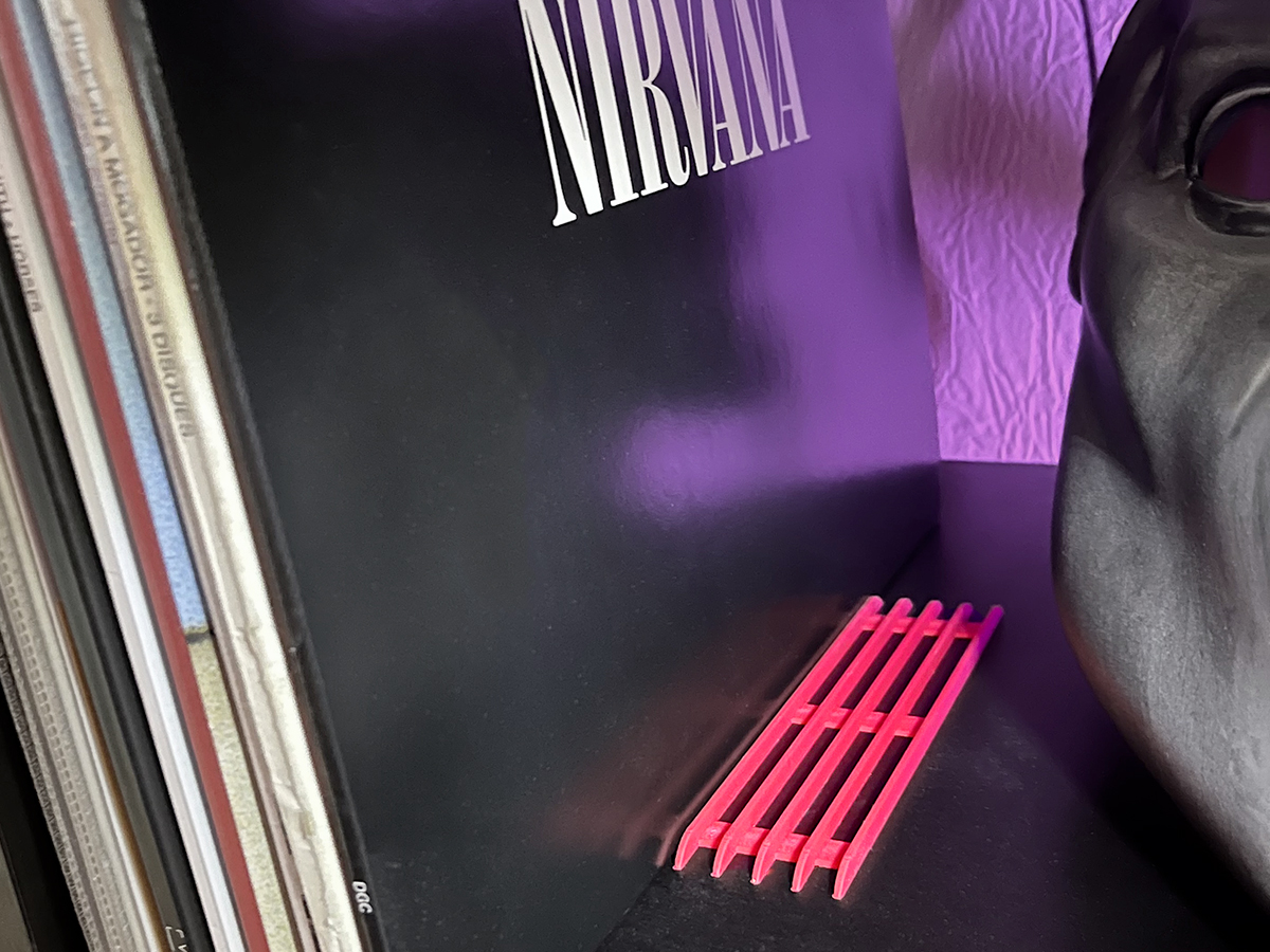 Vinyl disc holder by arenera Download free STL model