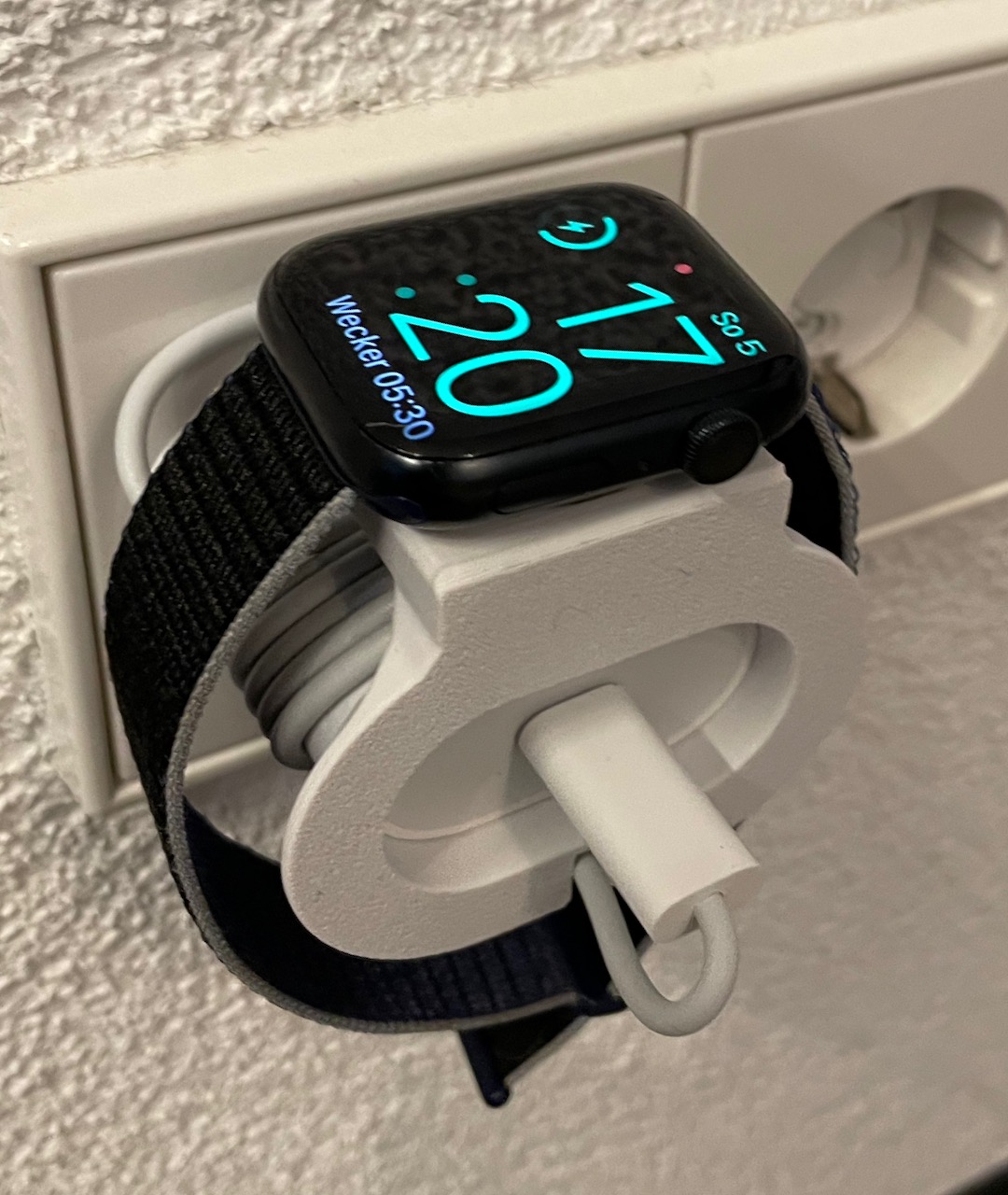 Apple watch wall discount adapter