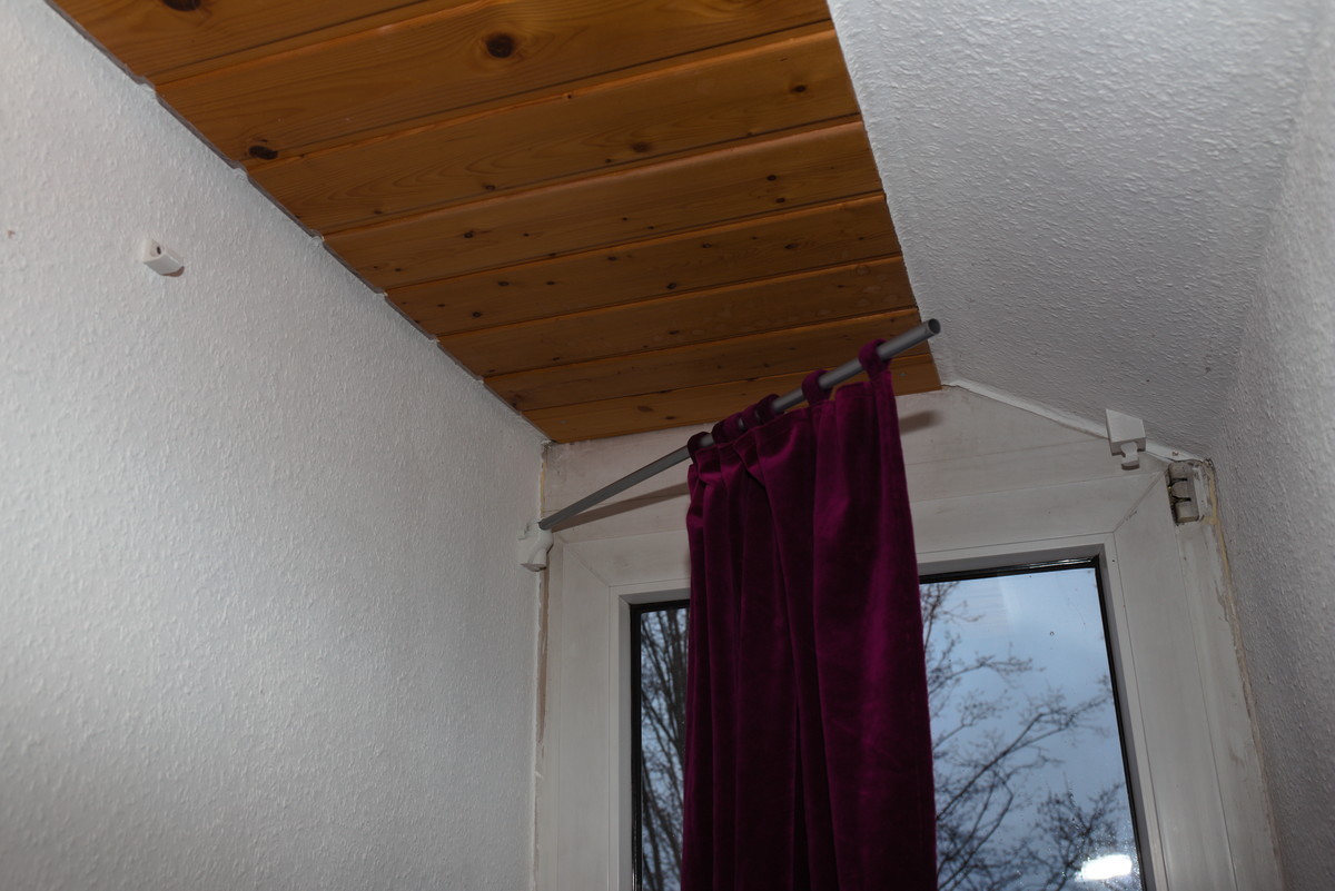 Rotatable Curtain Rod