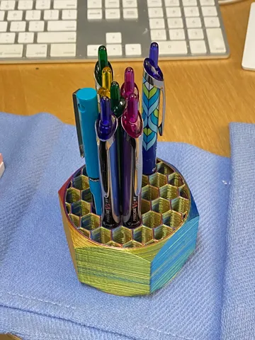 HoneyComb Pen/Pencil holder