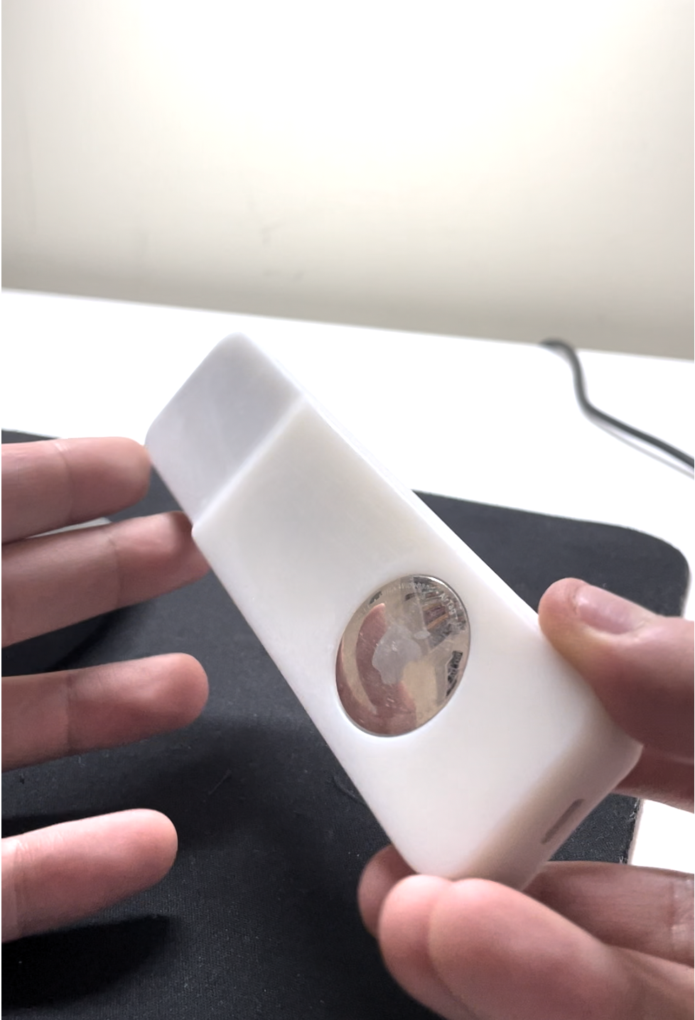 Apple TV 4K Siri Remote Airtag Case