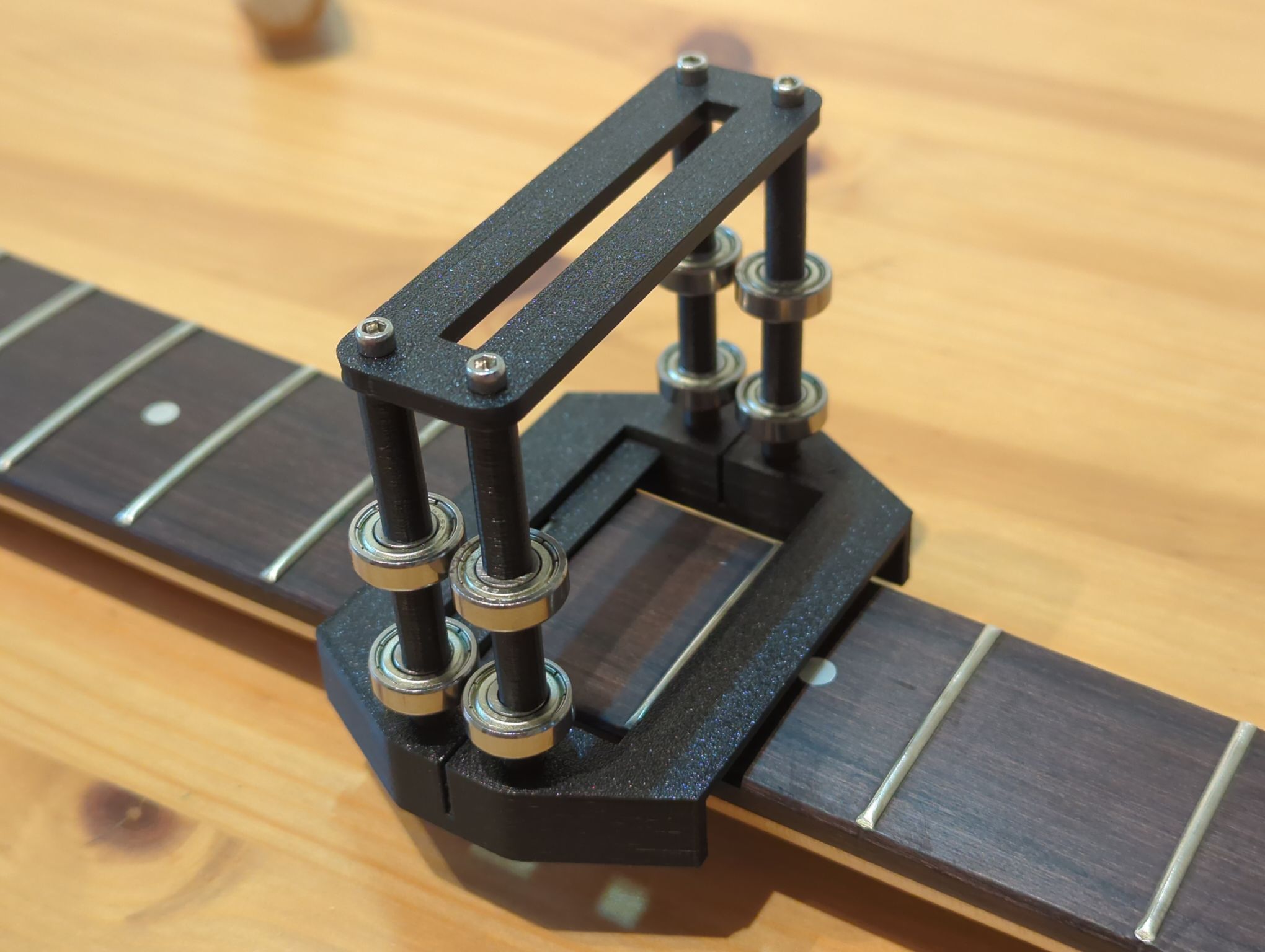 Fret slotting mitre (miter) box for adding extra microtonal frets