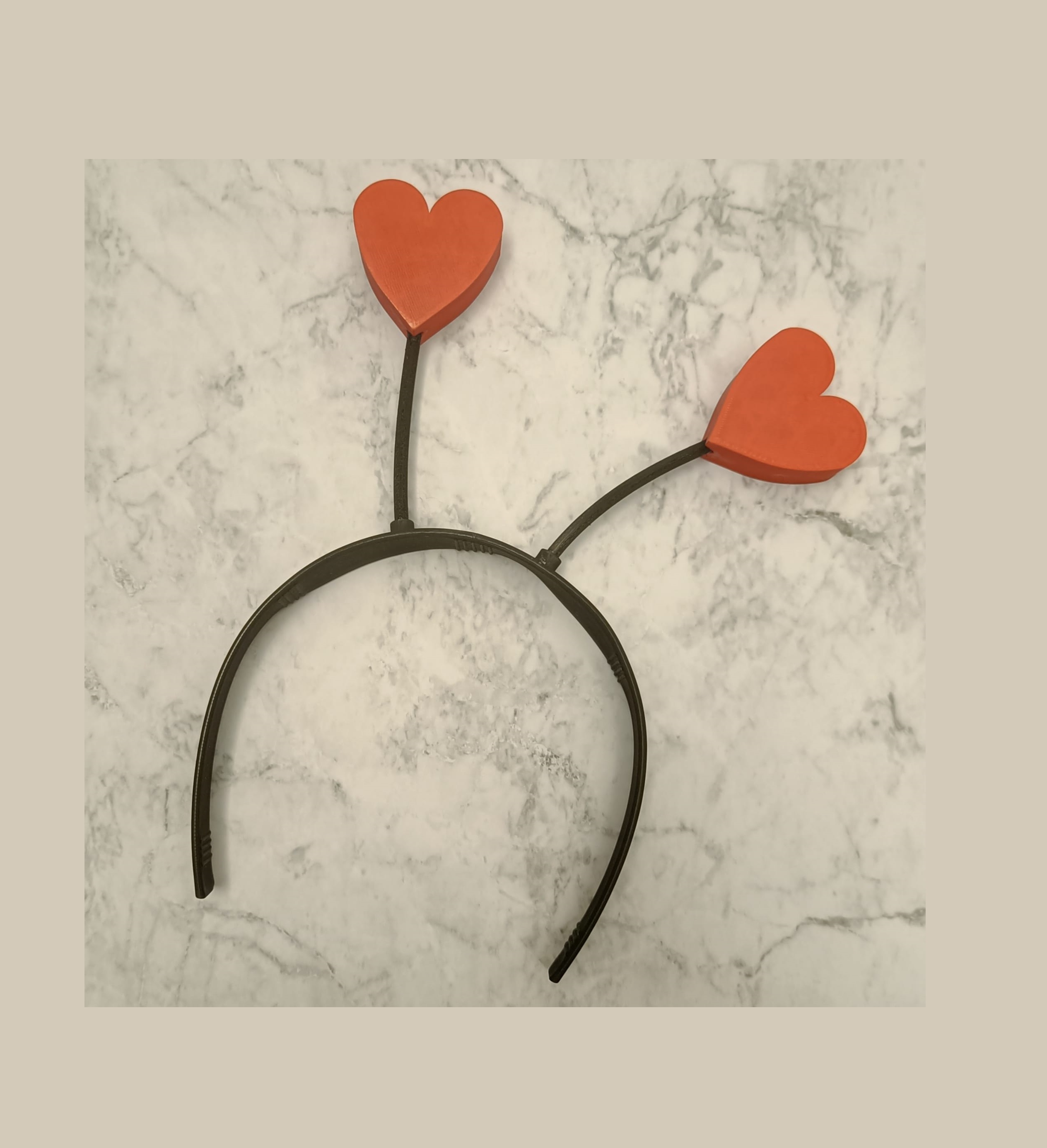 Wiggly valentine's headband