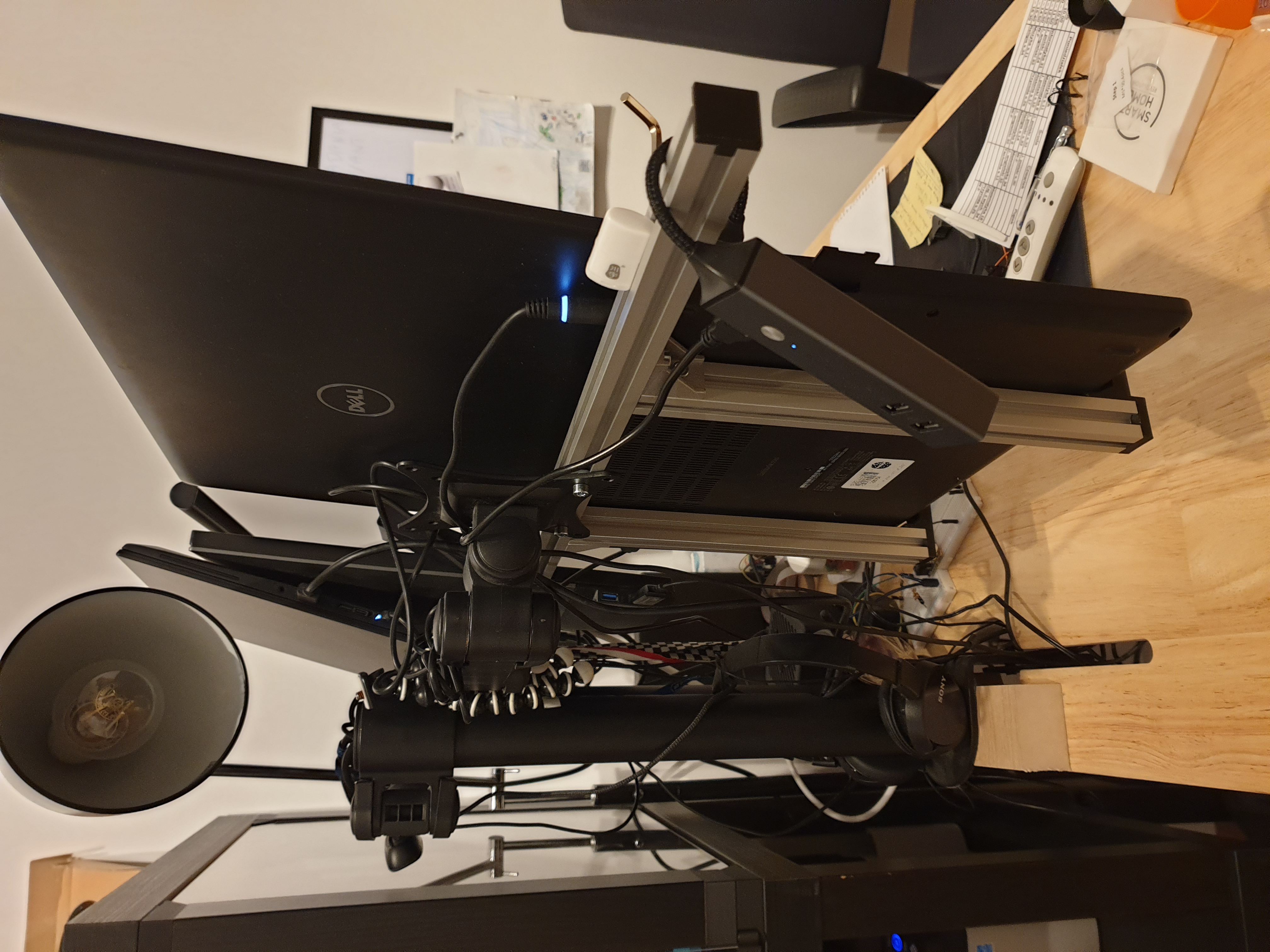 Miniatura 2 do modelo 3D Vesa laptop mount.