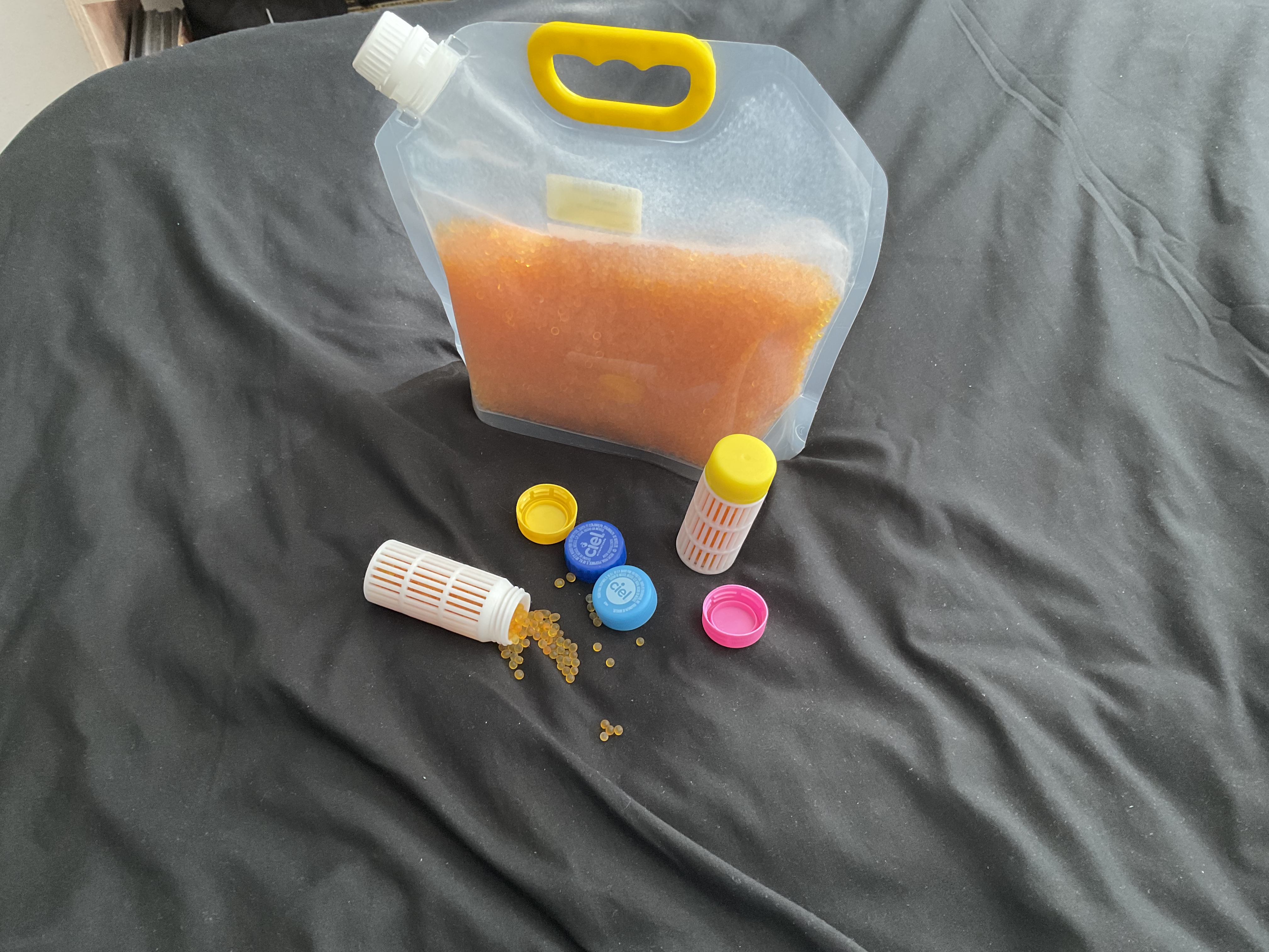 standard soda bottle cap silica container