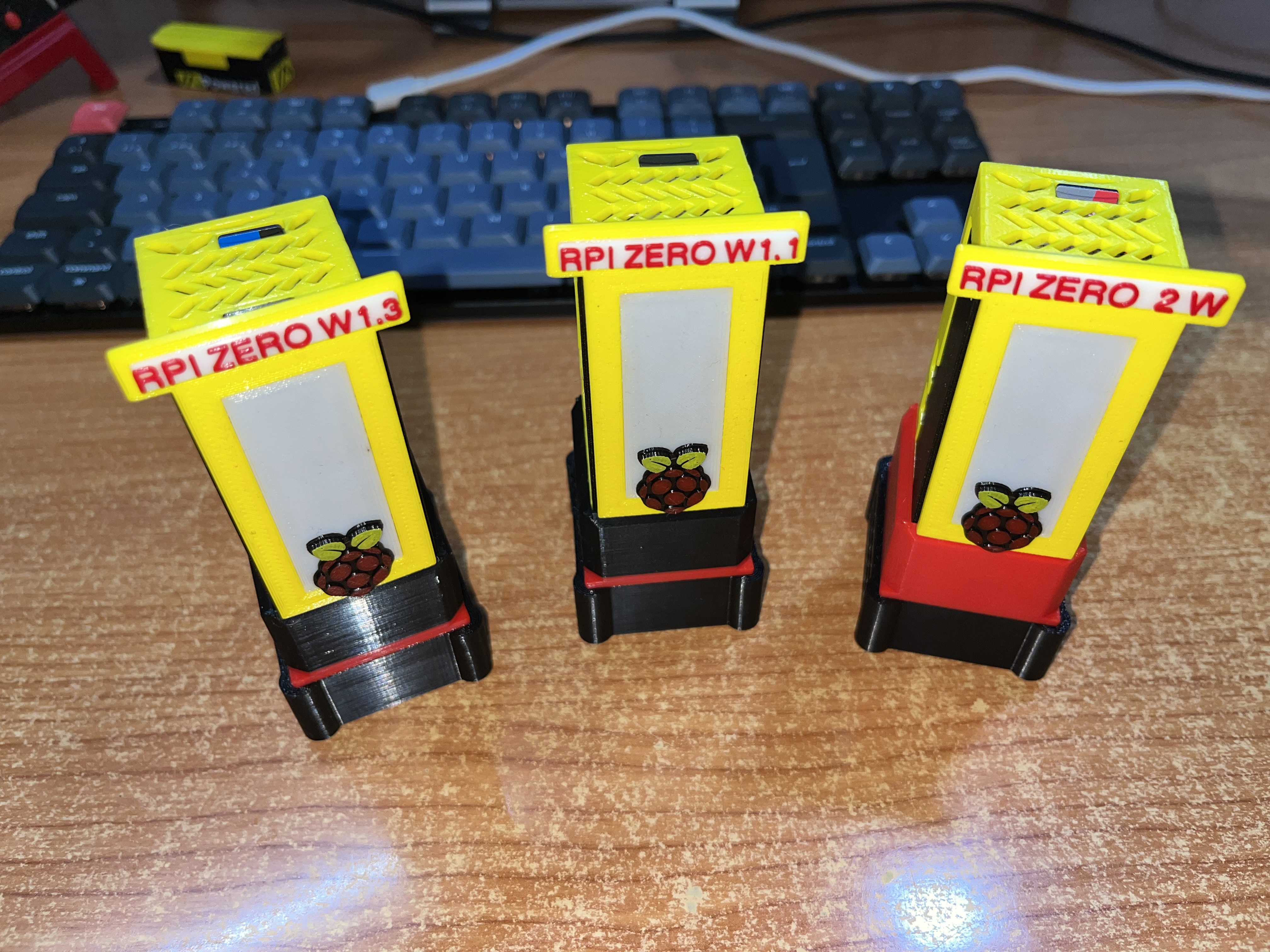 Raspberry Pi Zero 2 vertical box with Fan