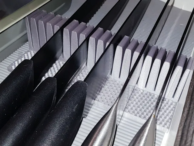 Knife Organizer