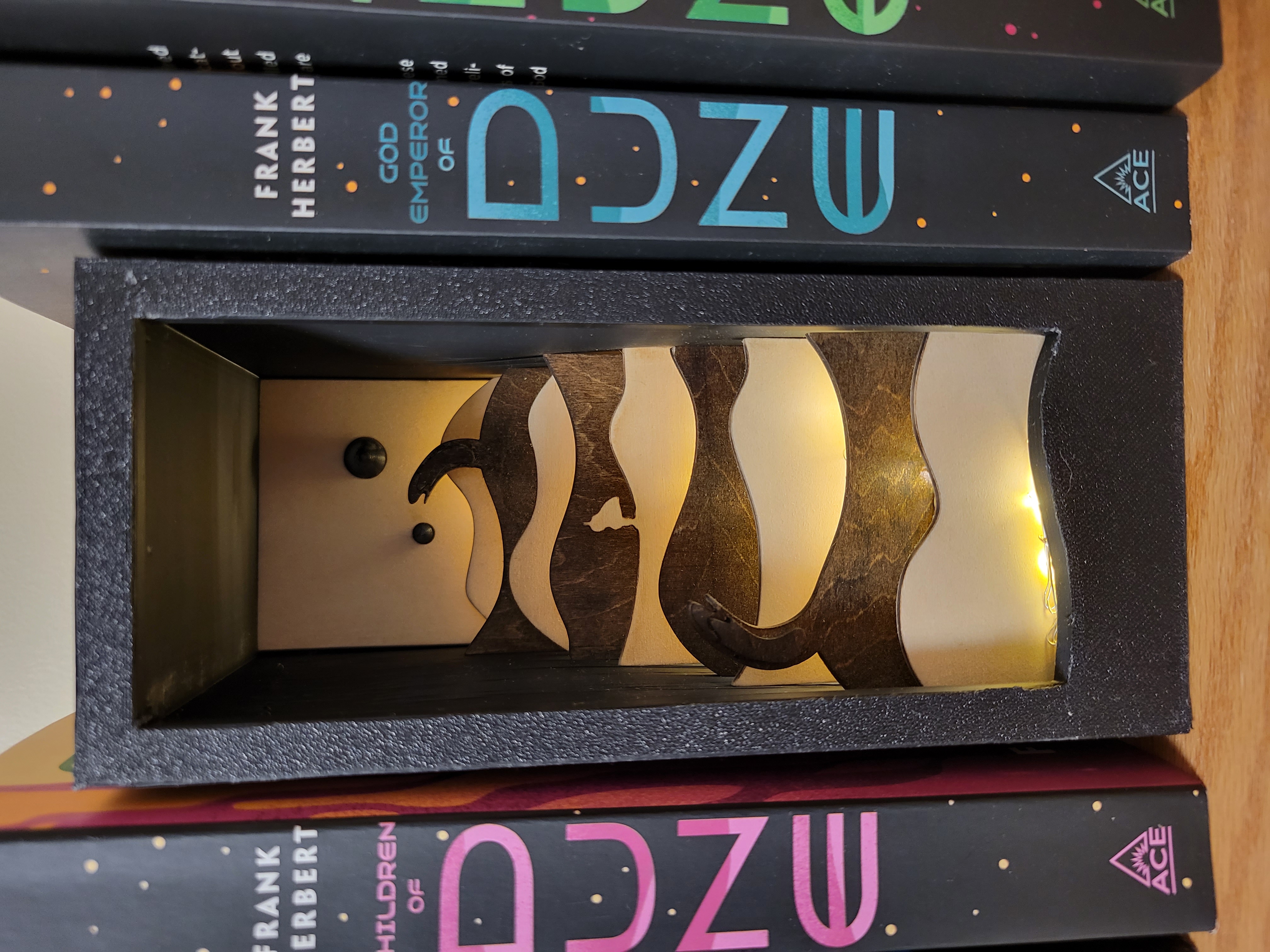 Dune Book Nook With SVG Files