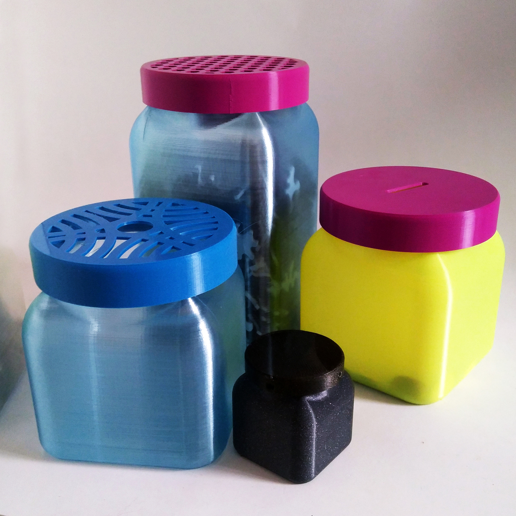 Container + Lids