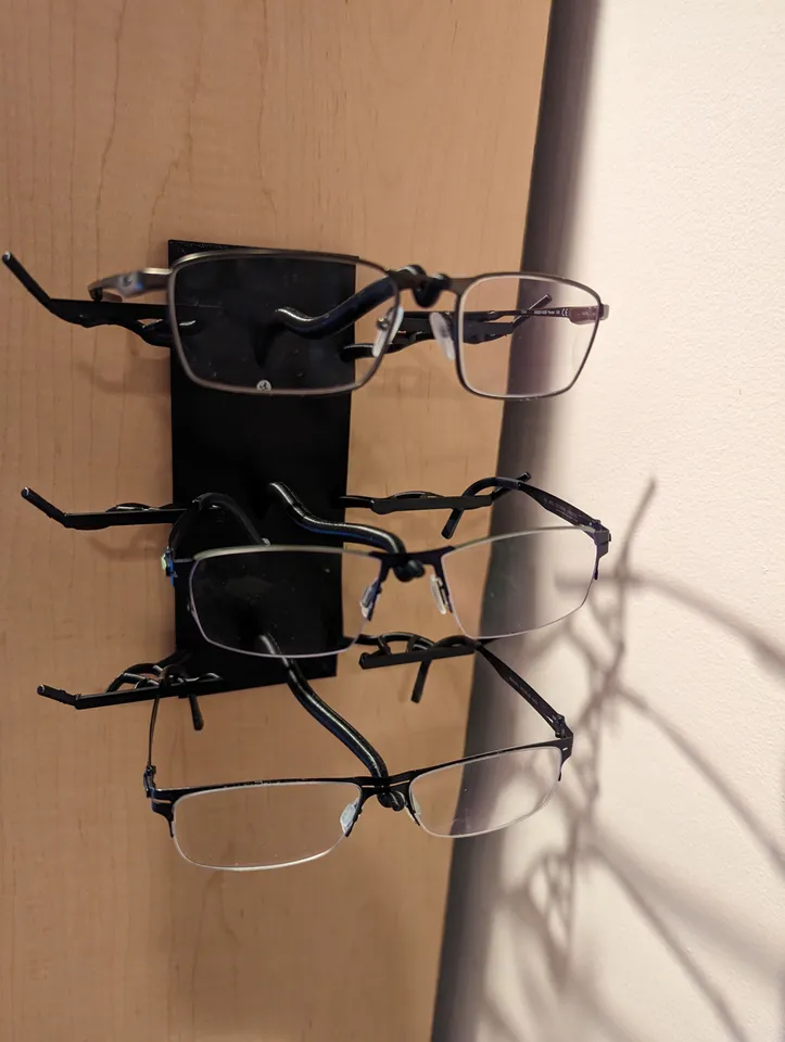 Eyeglass Hanger by iporty | Download free STL model | Printables.com