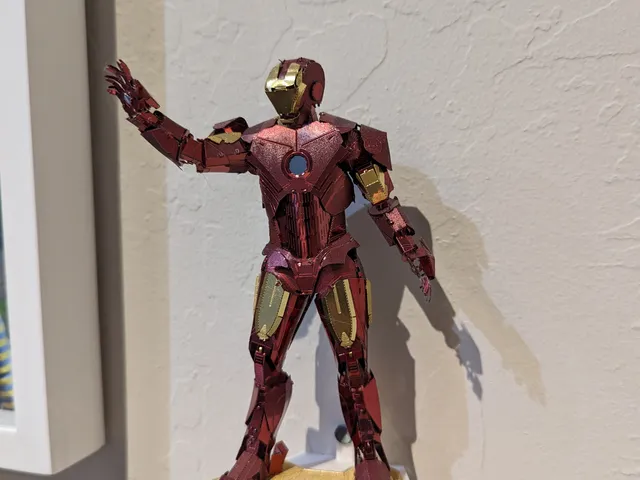 Ironman Metal-Earth shelf