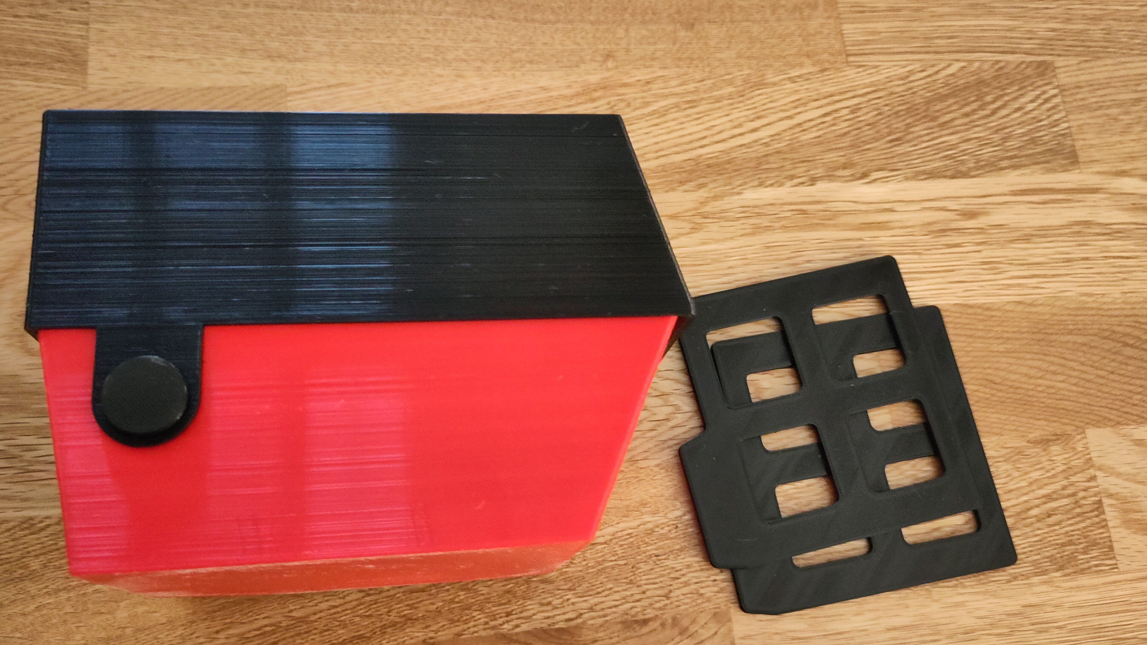 Miniatura 4 do modelo 3D Floppy Disk Storage Case