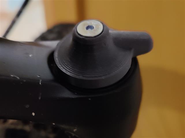 rockshox lockout cap