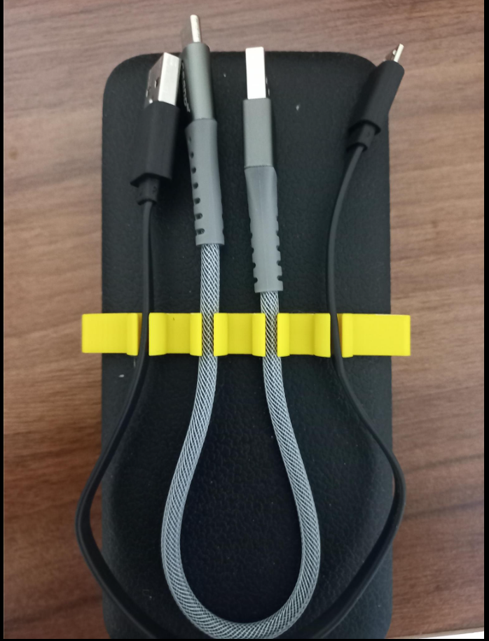 powerbank cable organization