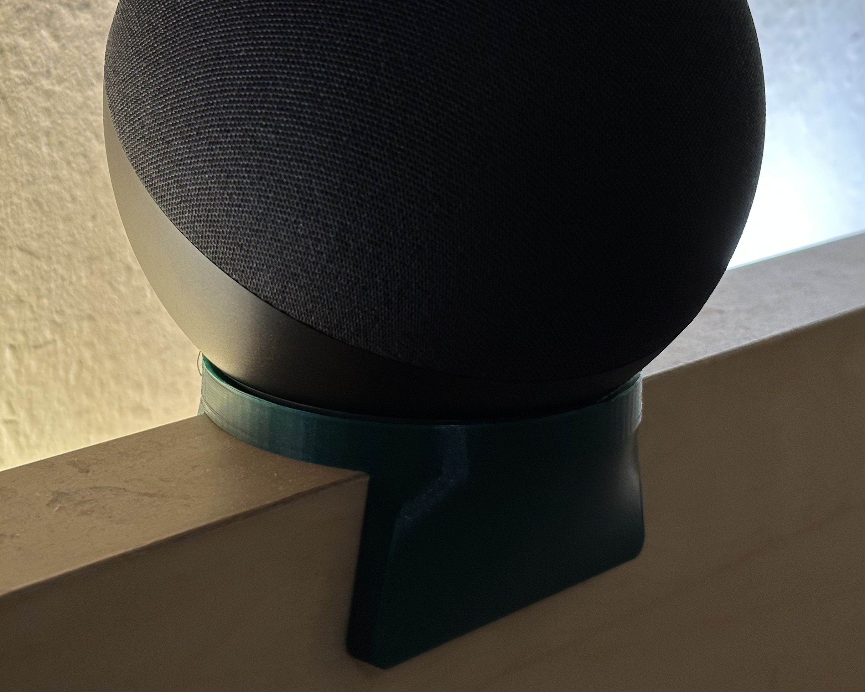 Echo 4th Gen mount for Ikea Malm Bed