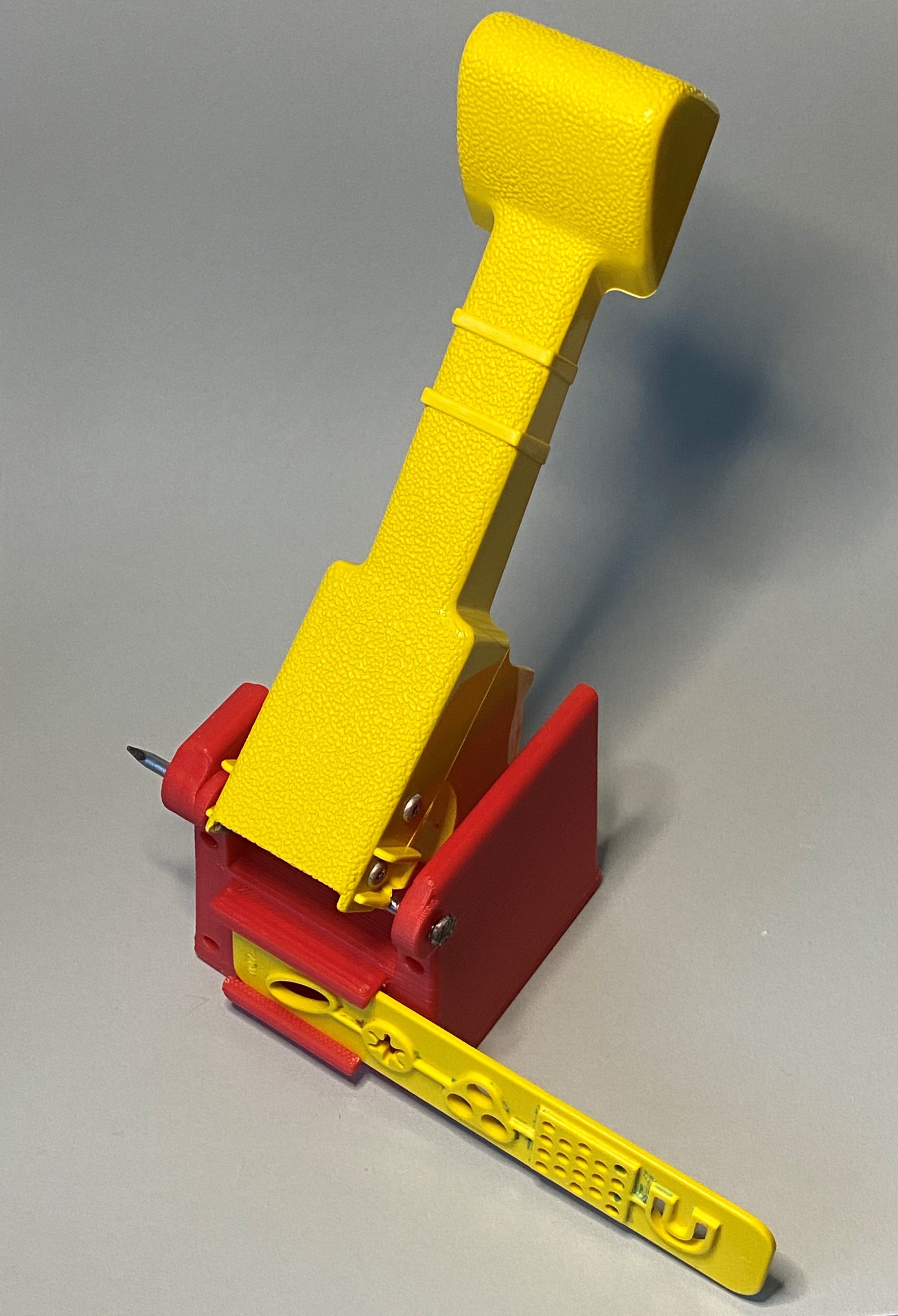 Repair of PlayDoh Hamburger Cooking Set (35+ years old) by Tritschi