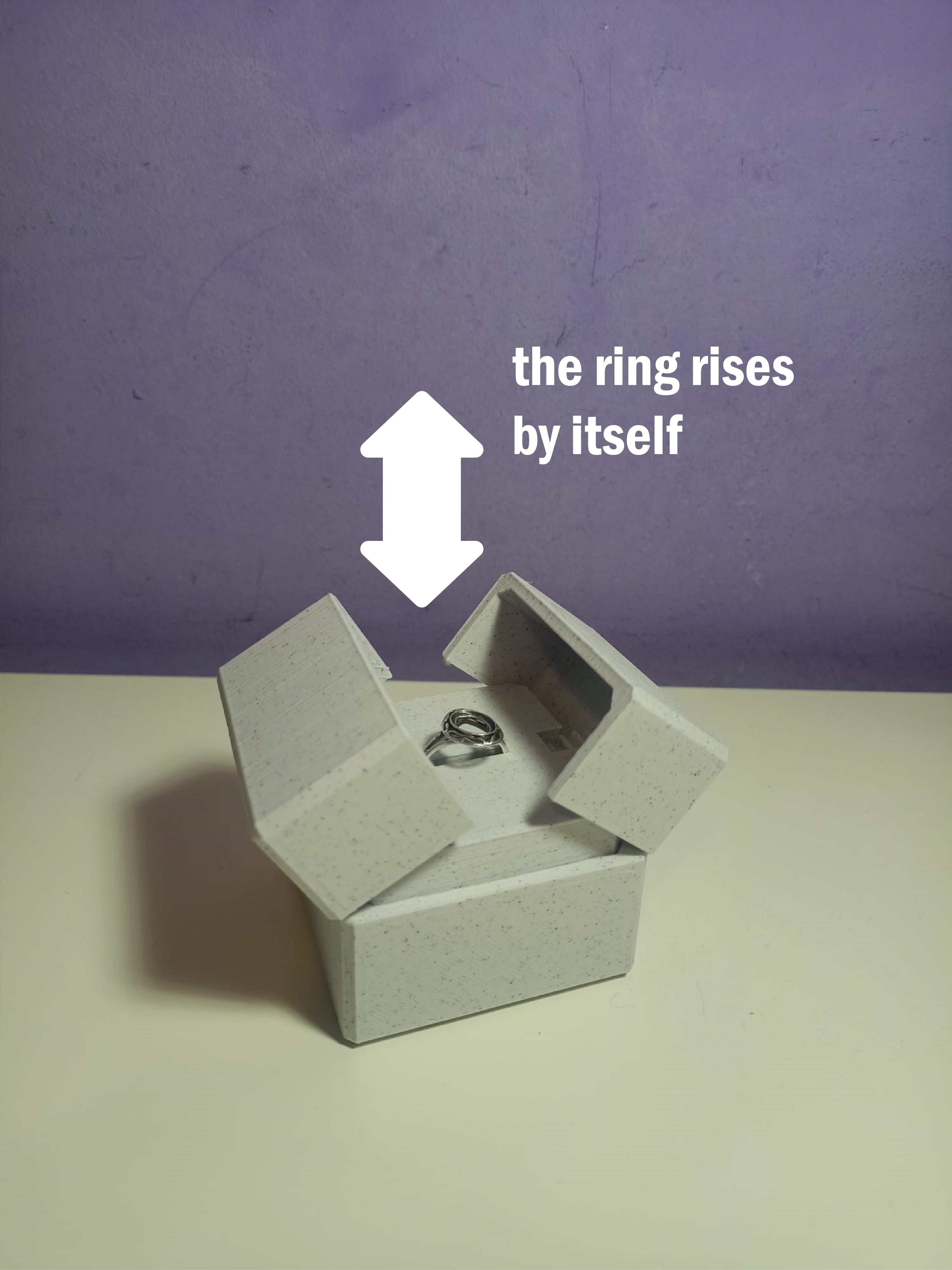 lift-up ring box
