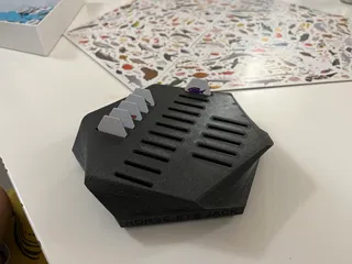I Saw It First Chip Holder