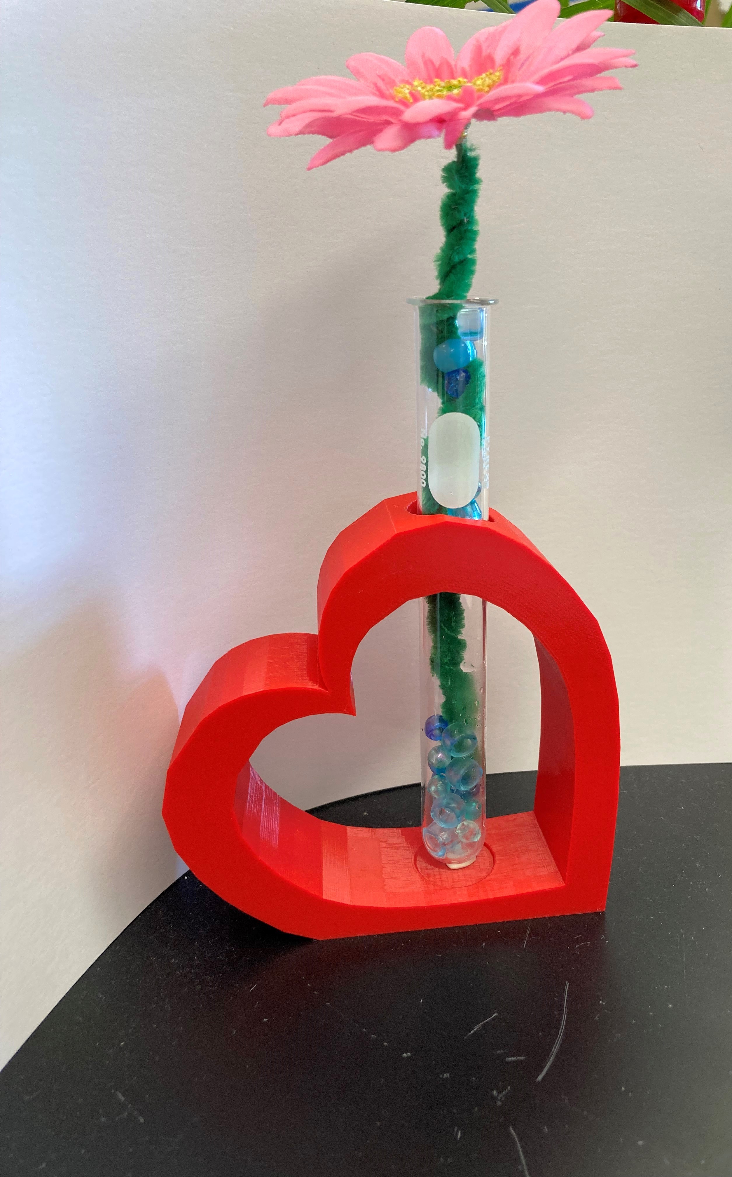 heart test tube flower vase by SheldonErica Download free STL model