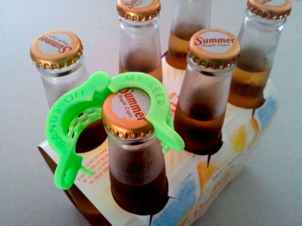 Miniatura 4 do modelo 3D Beer Bottle Lock