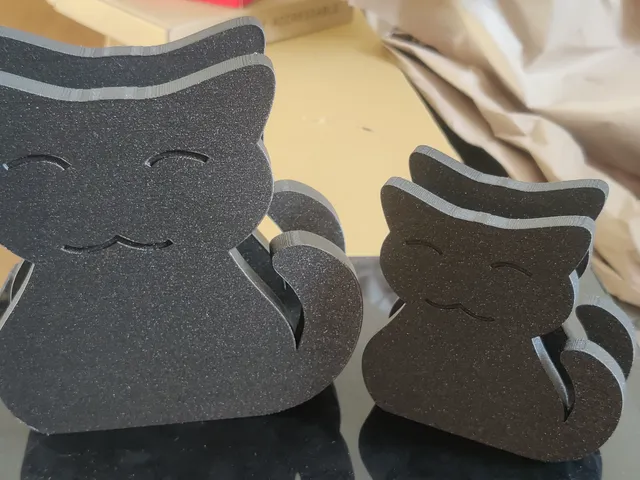 Cat letter/napkin holder