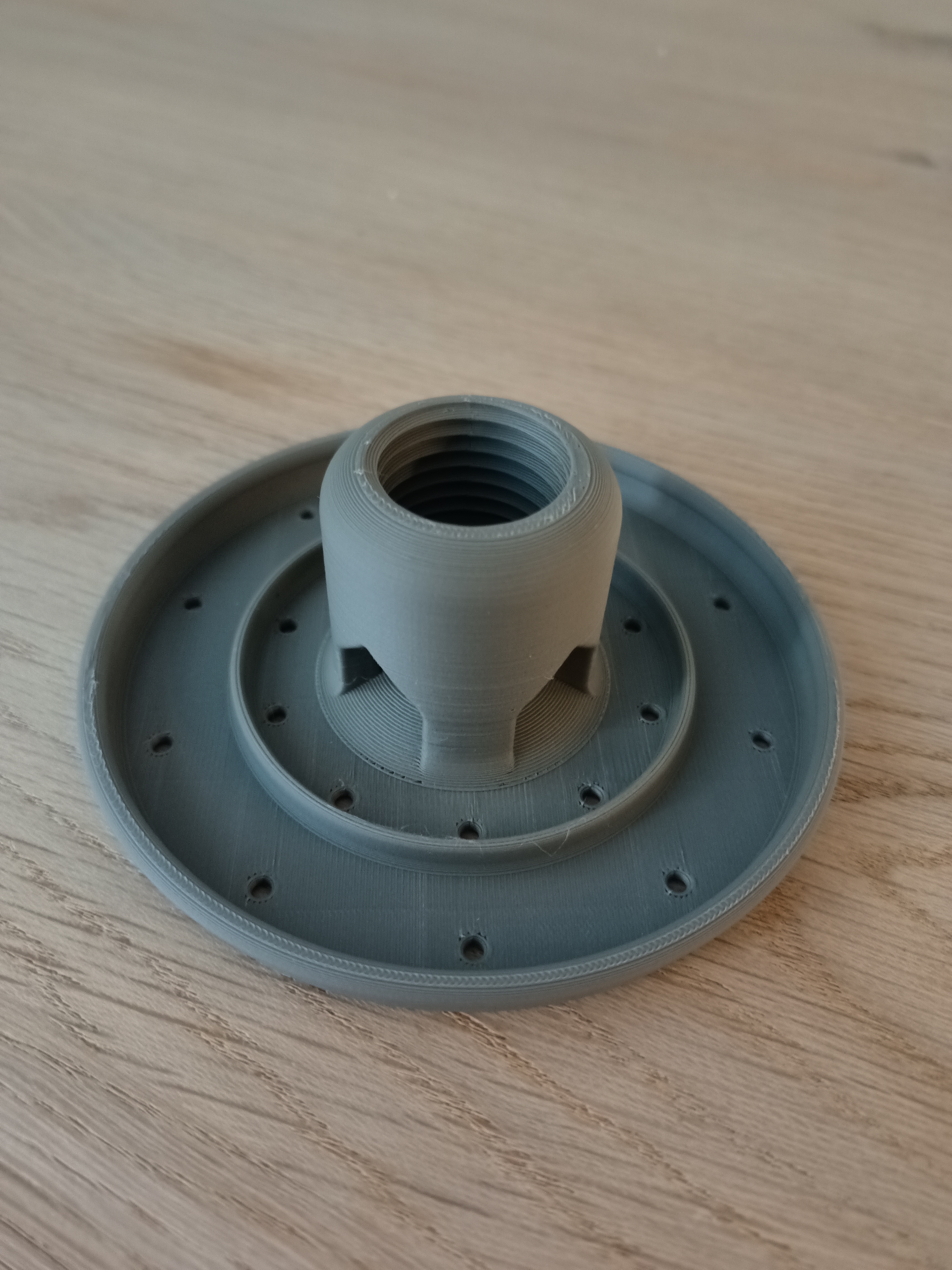 Birdfeeder — thumbnail 2