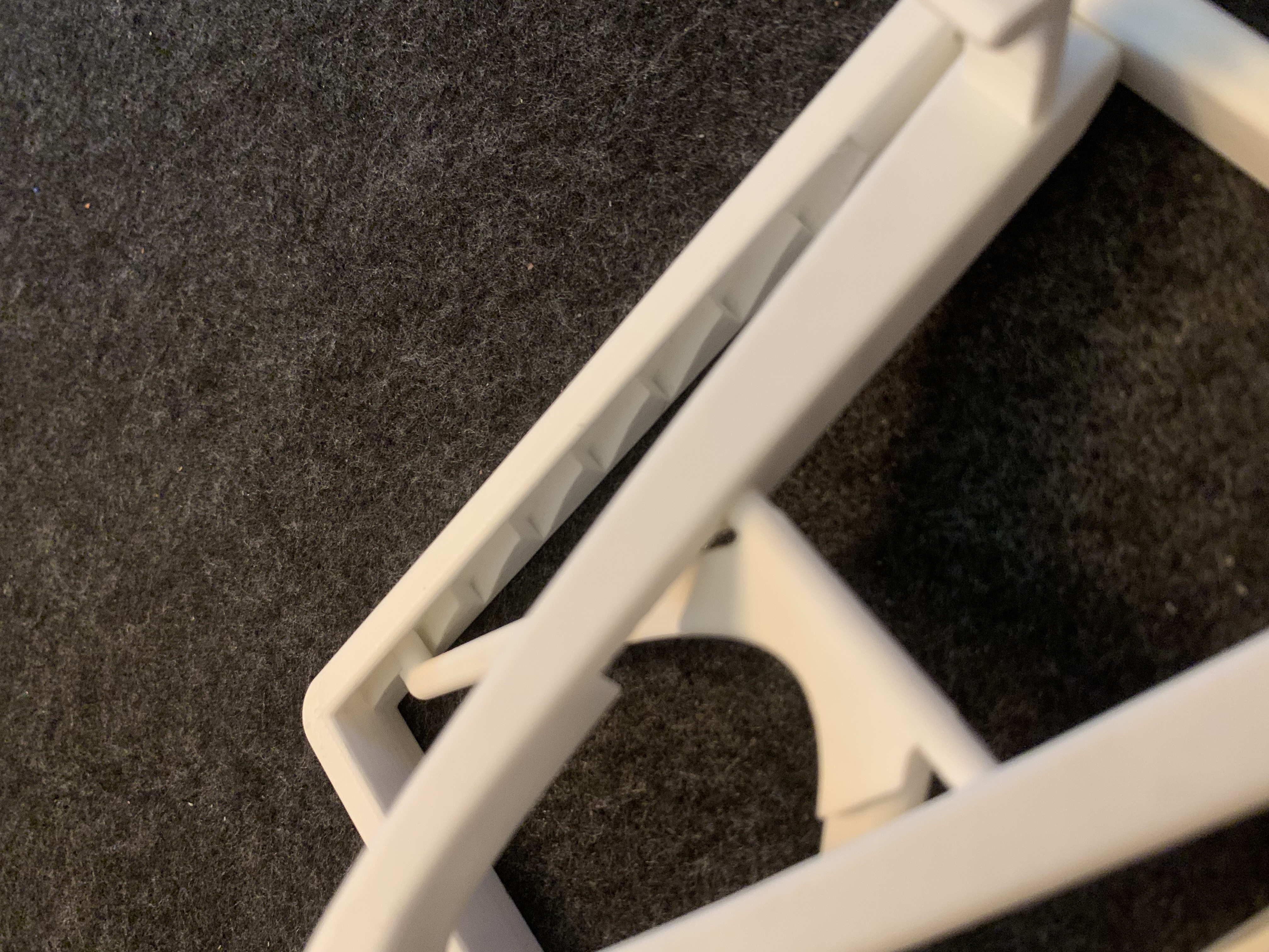 Miniatura 11 do modelo 3D Adjustable Phone/Tablet/iPad Stand