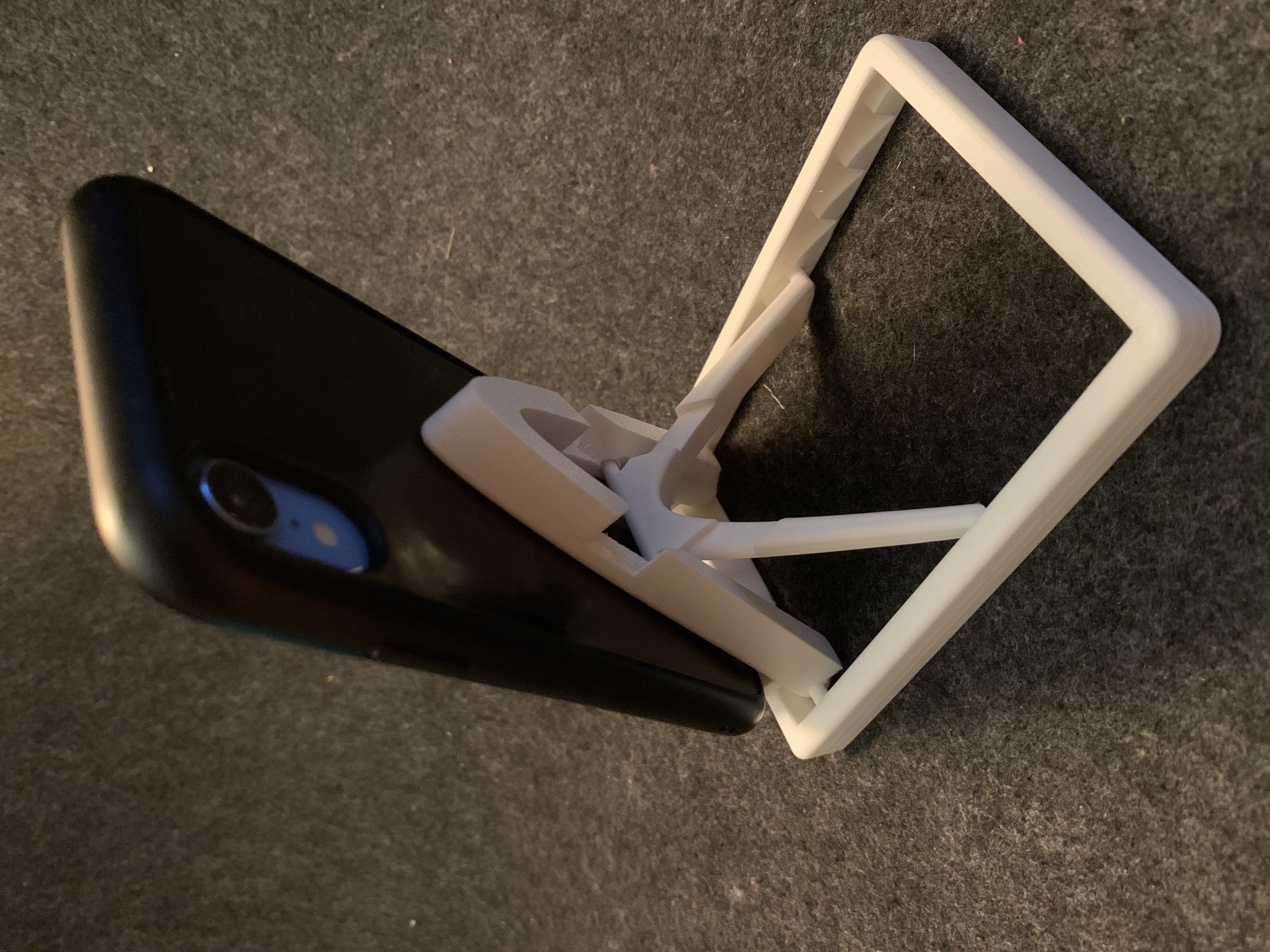 Miniatura 3 do modelo 3D Adjustable Phone/Tablet/iPad Stand