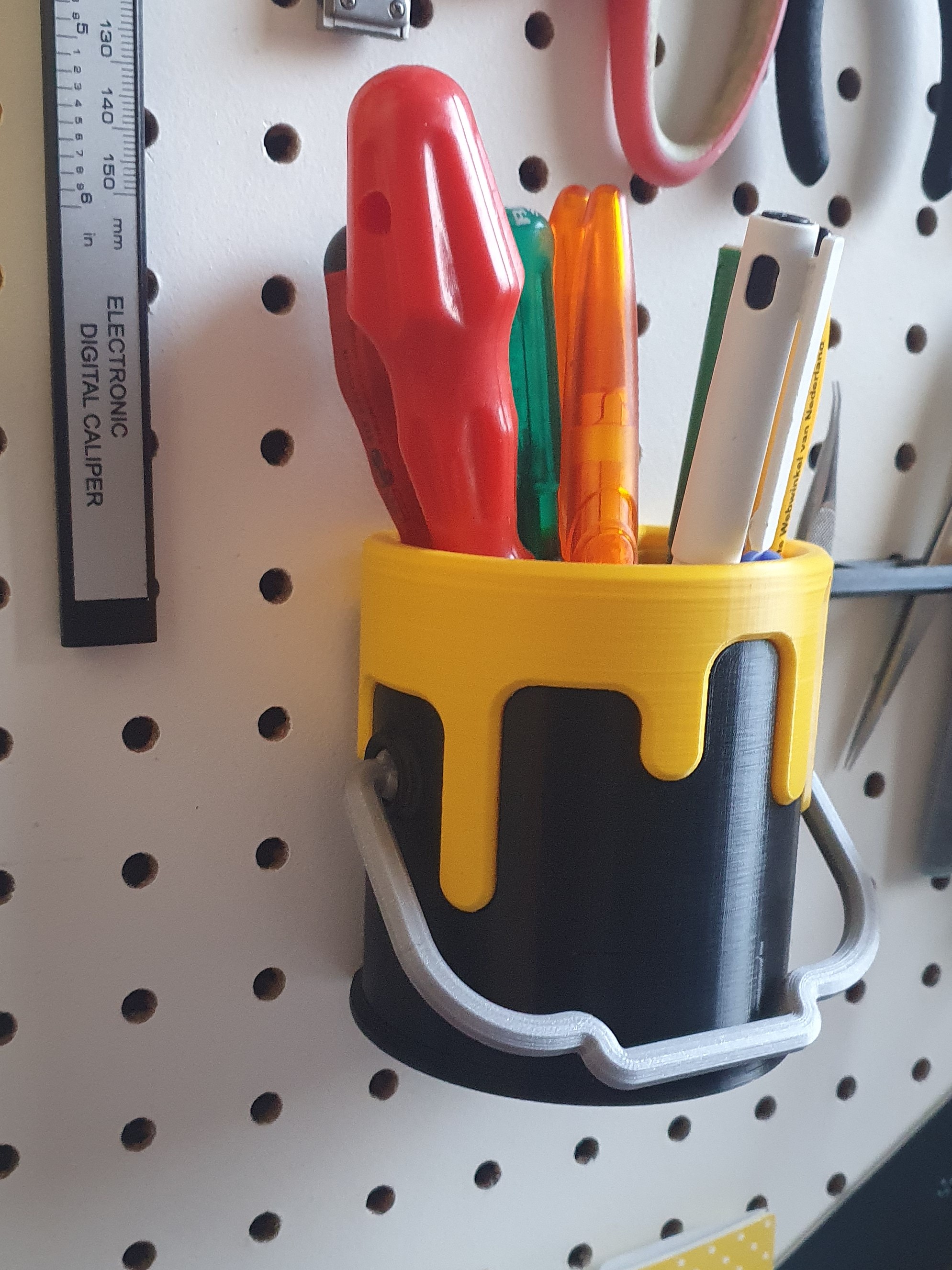 Drippy bucket remix for pegboard by RoboMagus Download free STL model