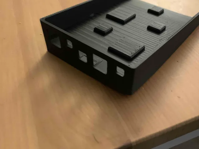 Sponge holder