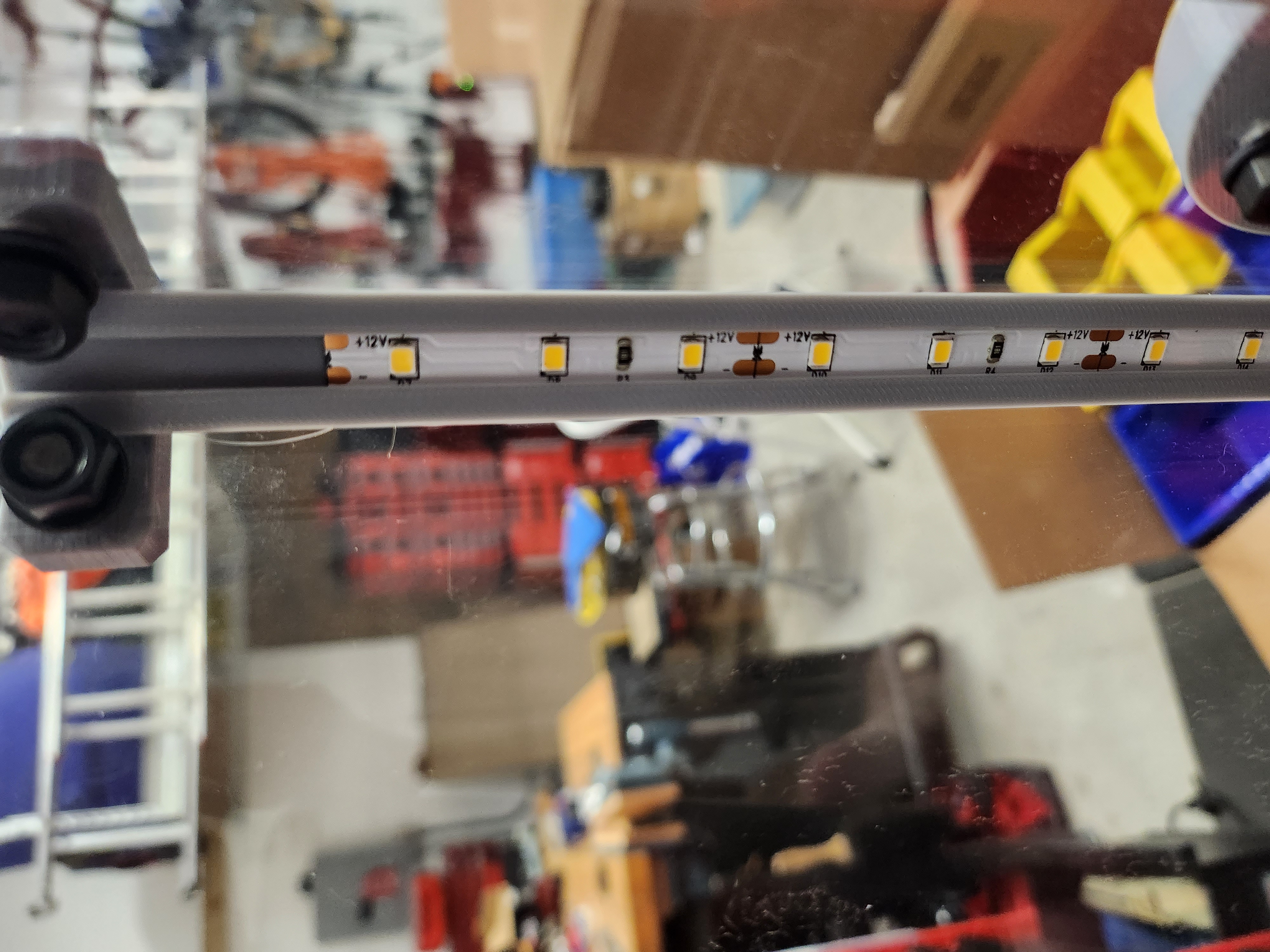 Parametric LED strip mounts for side lighting