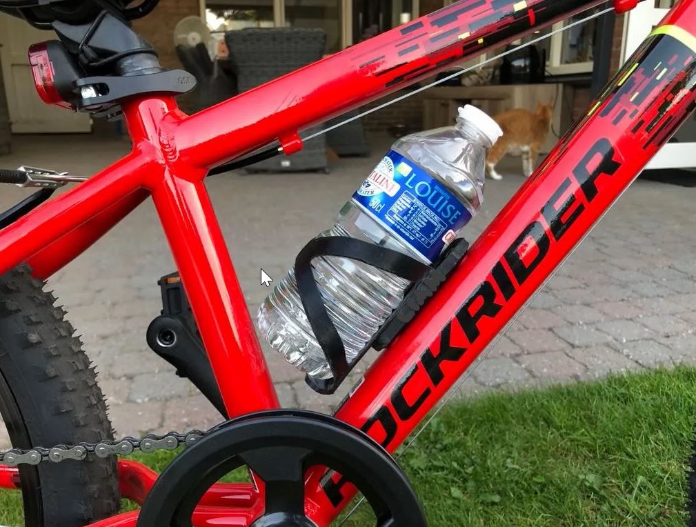 Bottle holder that will fit kids bikes and hold 0,5 ltr bottles by Alex ...
