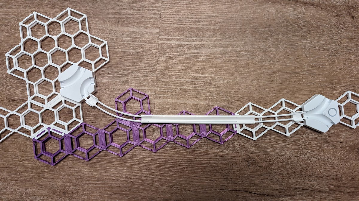 Marble run - extendable & flexible rails/tracks (Gravitrax compatible)