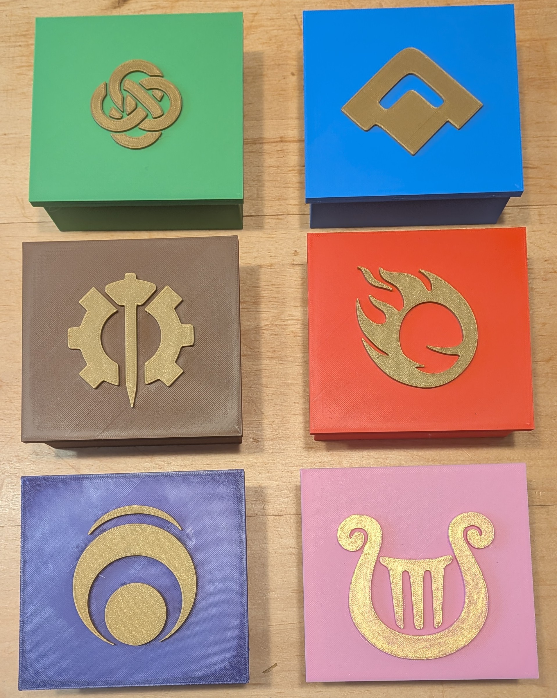 Lids with fraction logos for Altered deck boxes (Deck pour carte jeux altered)