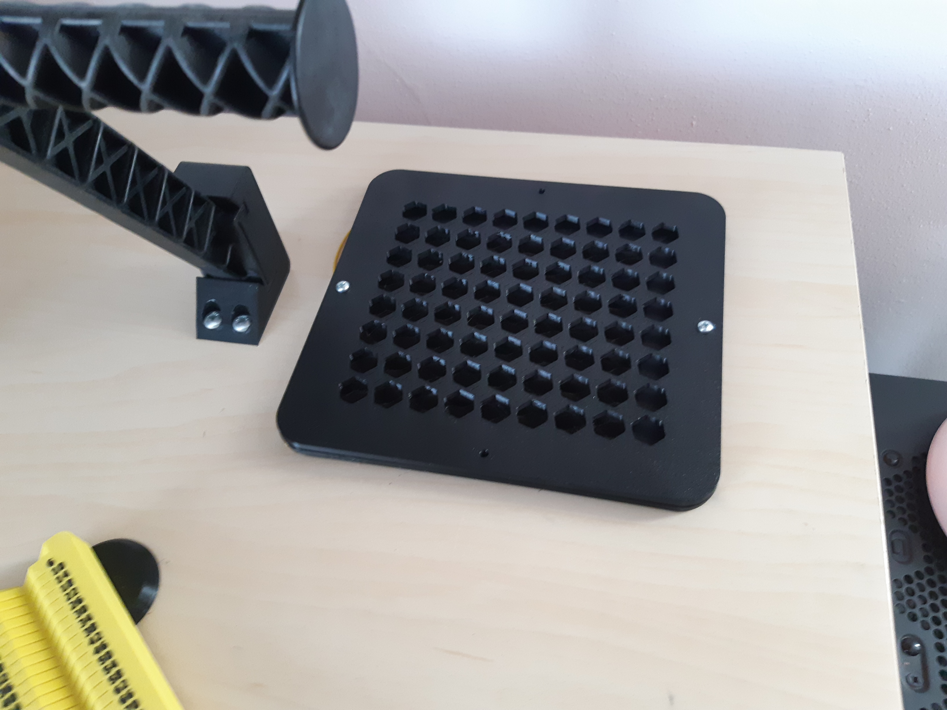 ENCLOSURE (IKEA) HEPA + CARBON FILTER by Smart or Hard Maker Download